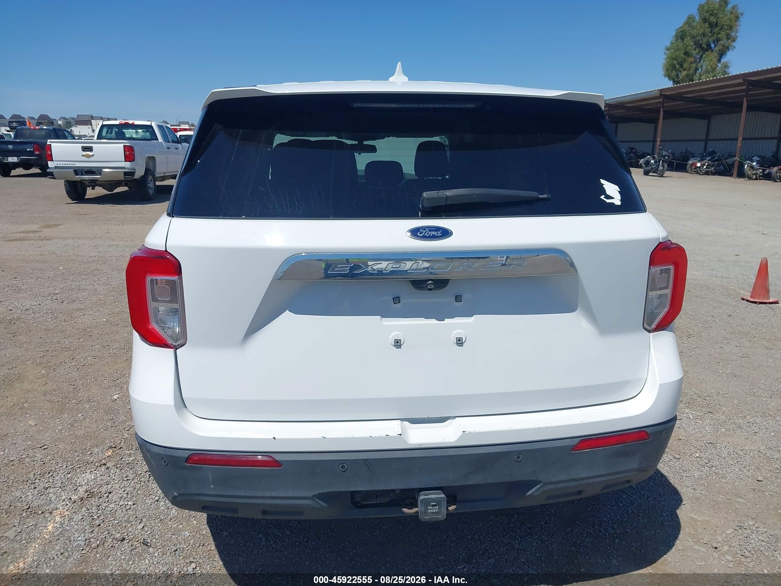 2020 Ford Explorer   Белый vin: 1FMSK8BB2LGC68507