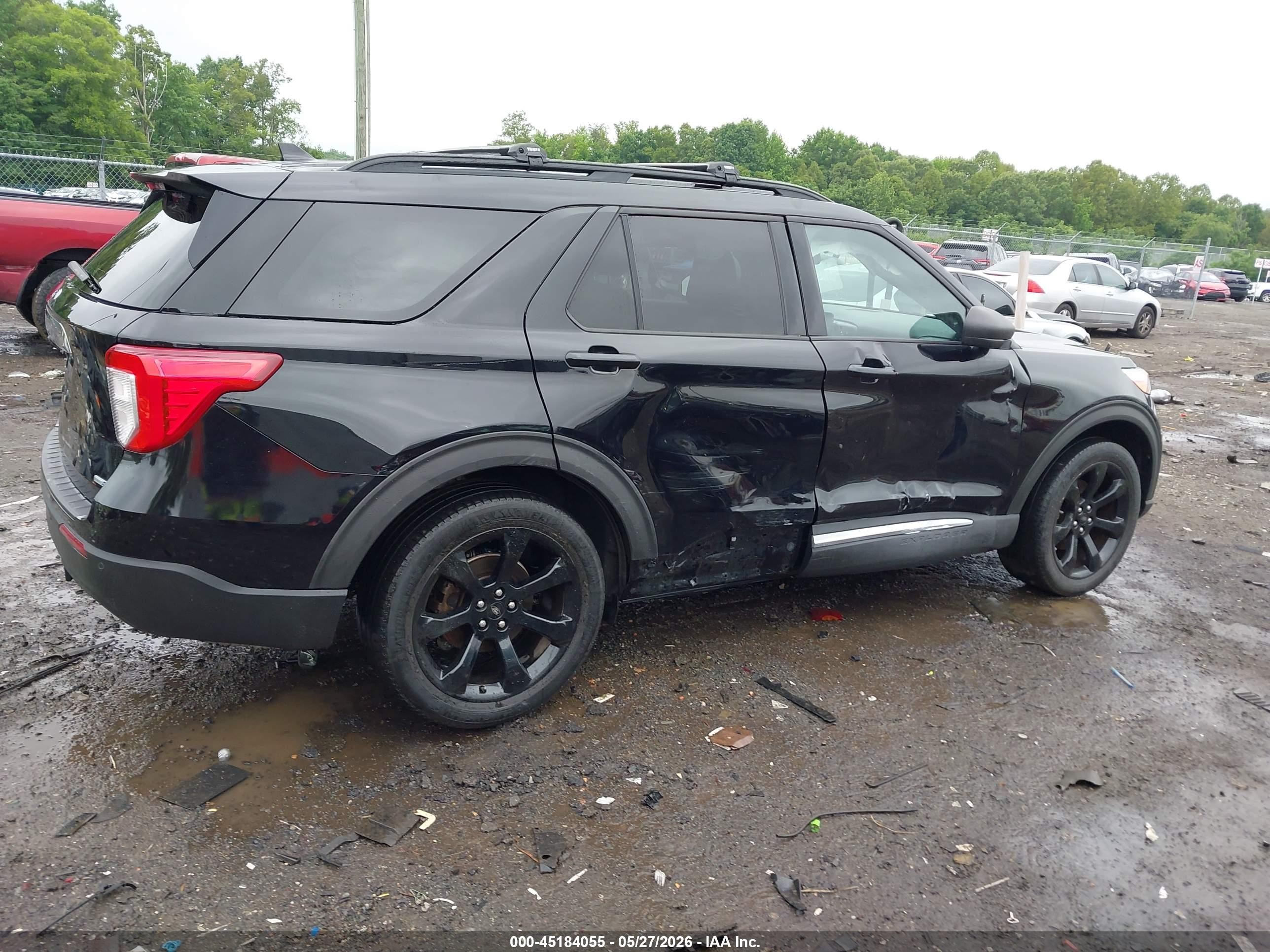 2020 Ford Explorer Xlt Черный vin: 1FMSK8DH0LGC73108