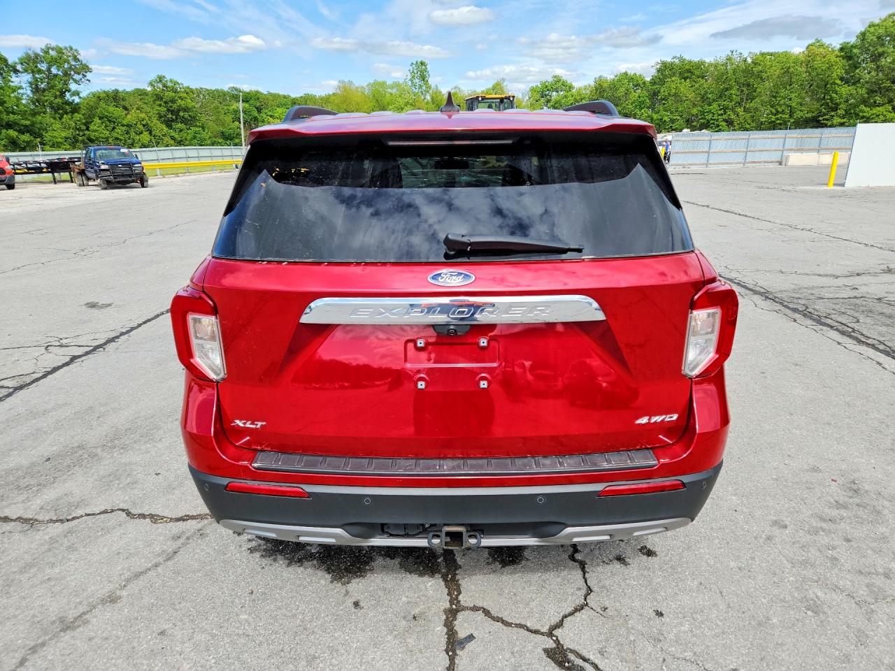 2021 Ford Explorer Xlt Red vin: 1FMSK8DH0MGA30741