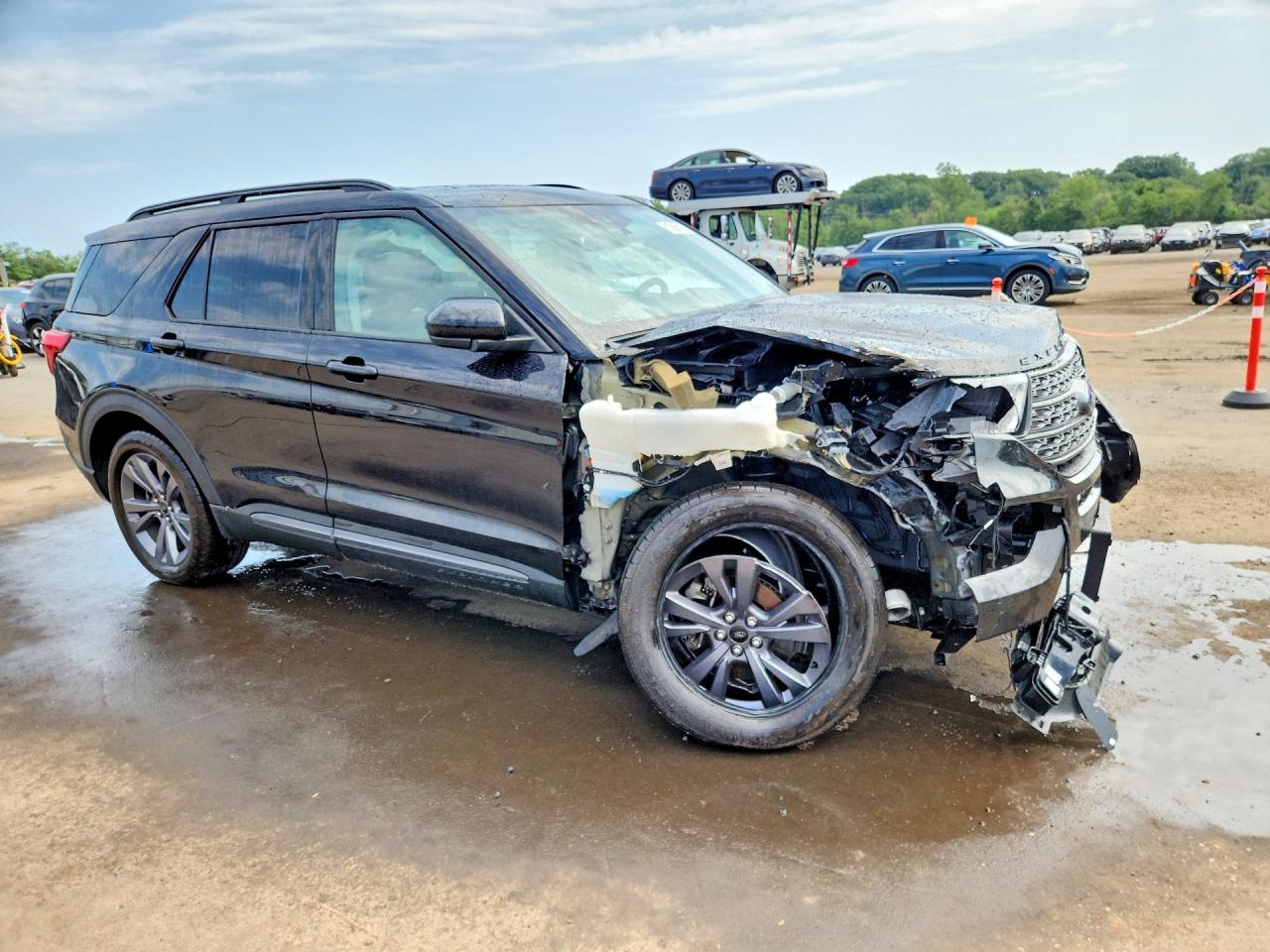 2022 Ford Explorer Xlt Черный vin: 1FMSK8DH0NGB91530
