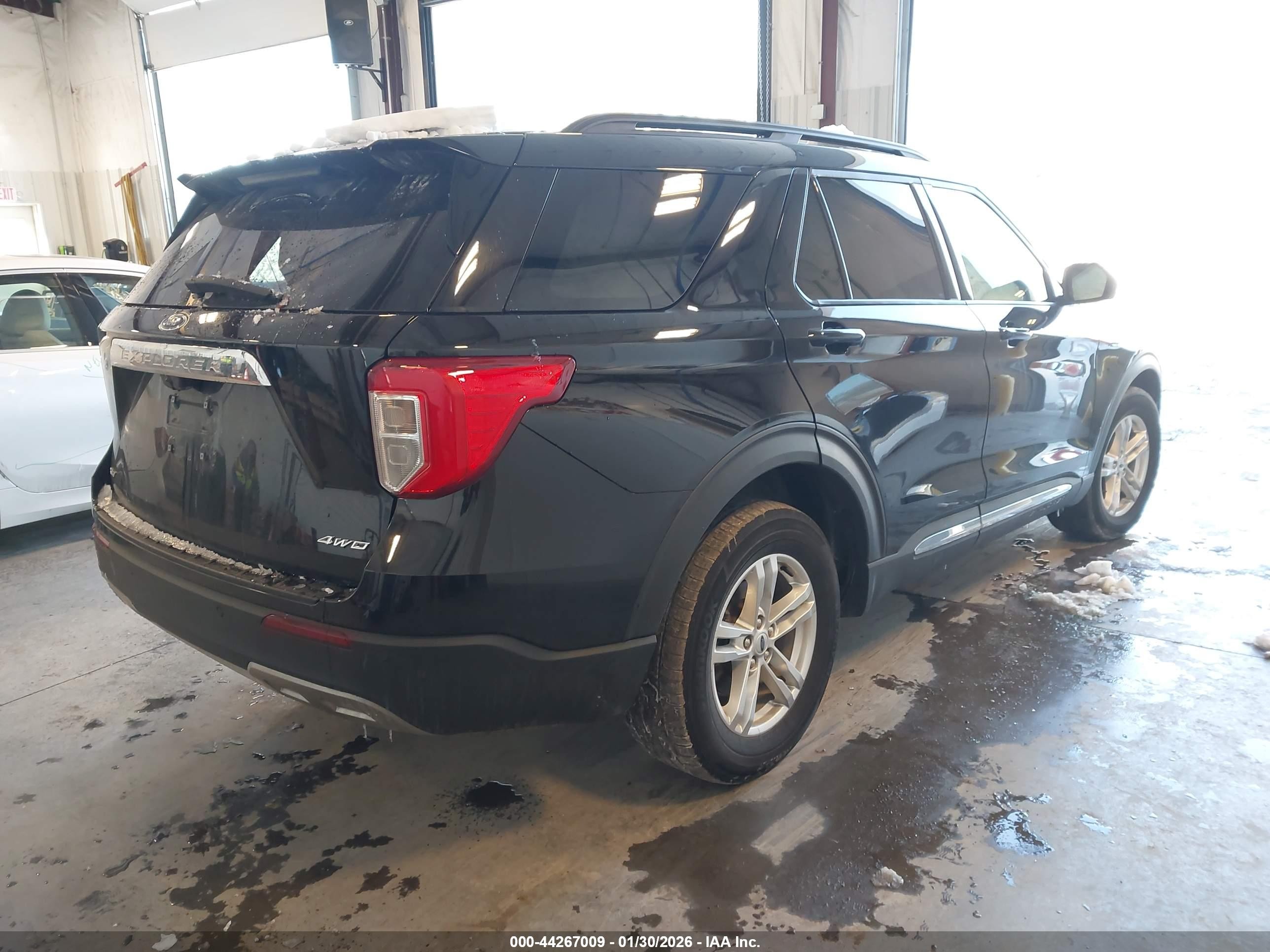 2022 Ford Explorer Xlt Black vin: 1FMSK8DH0NGC38510