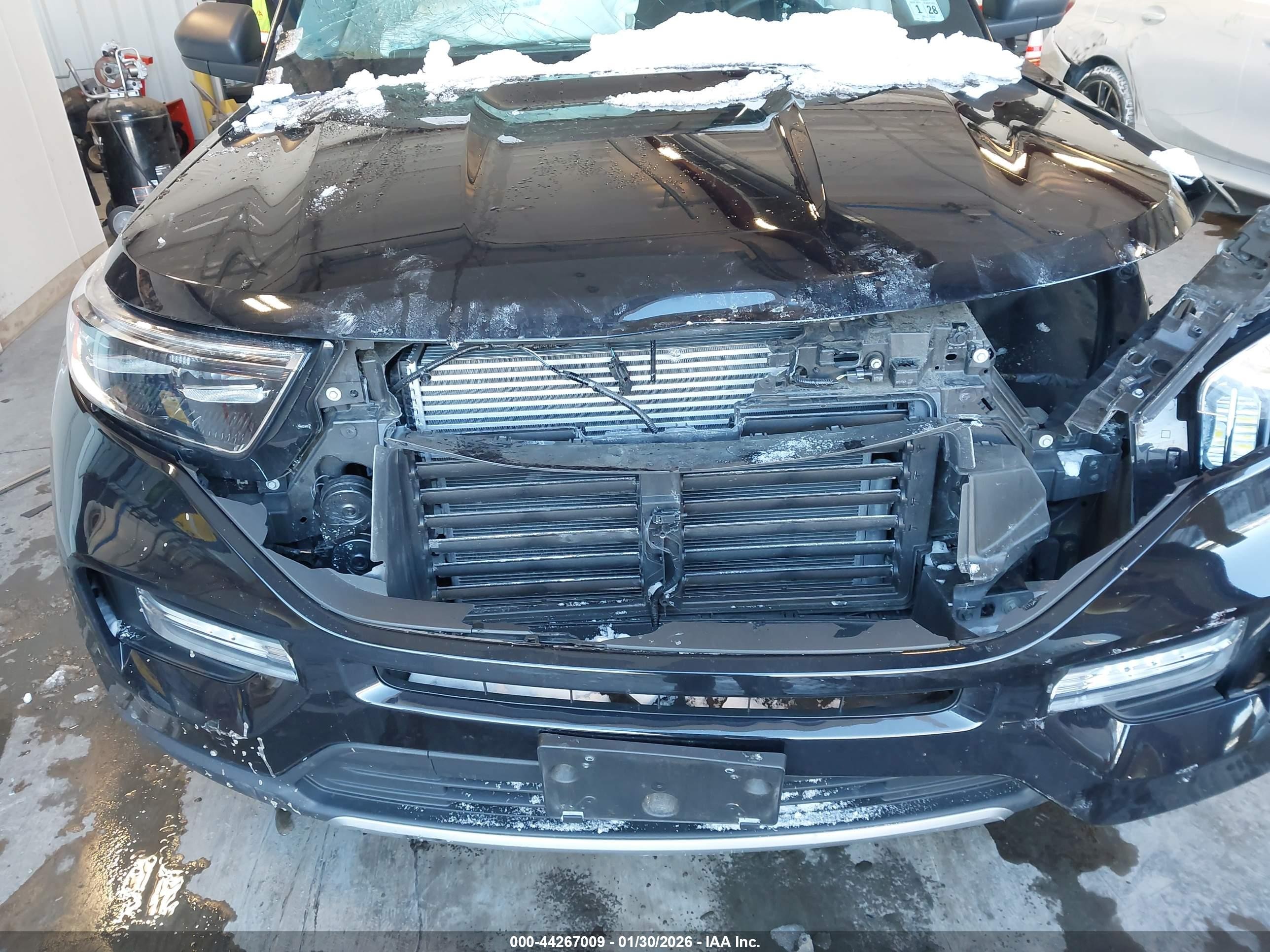 2022 Ford Explorer Xlt Black vin: 1FMSK8DH0NGC38510