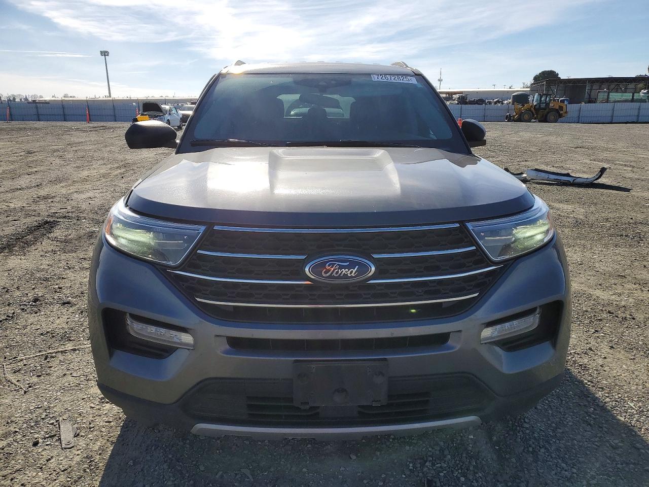 2023 Ford Explorer Xlt Gray vin: 1FMSK8DH0PGB19794