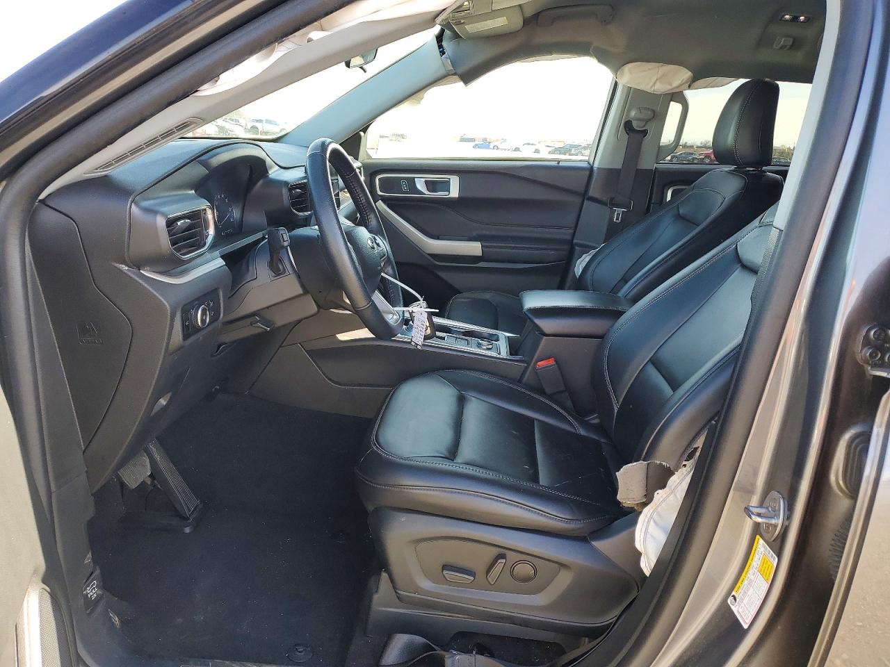 2023 Ford Explorer Xlt Gray vin: 1FMSK8DH0PGB19794