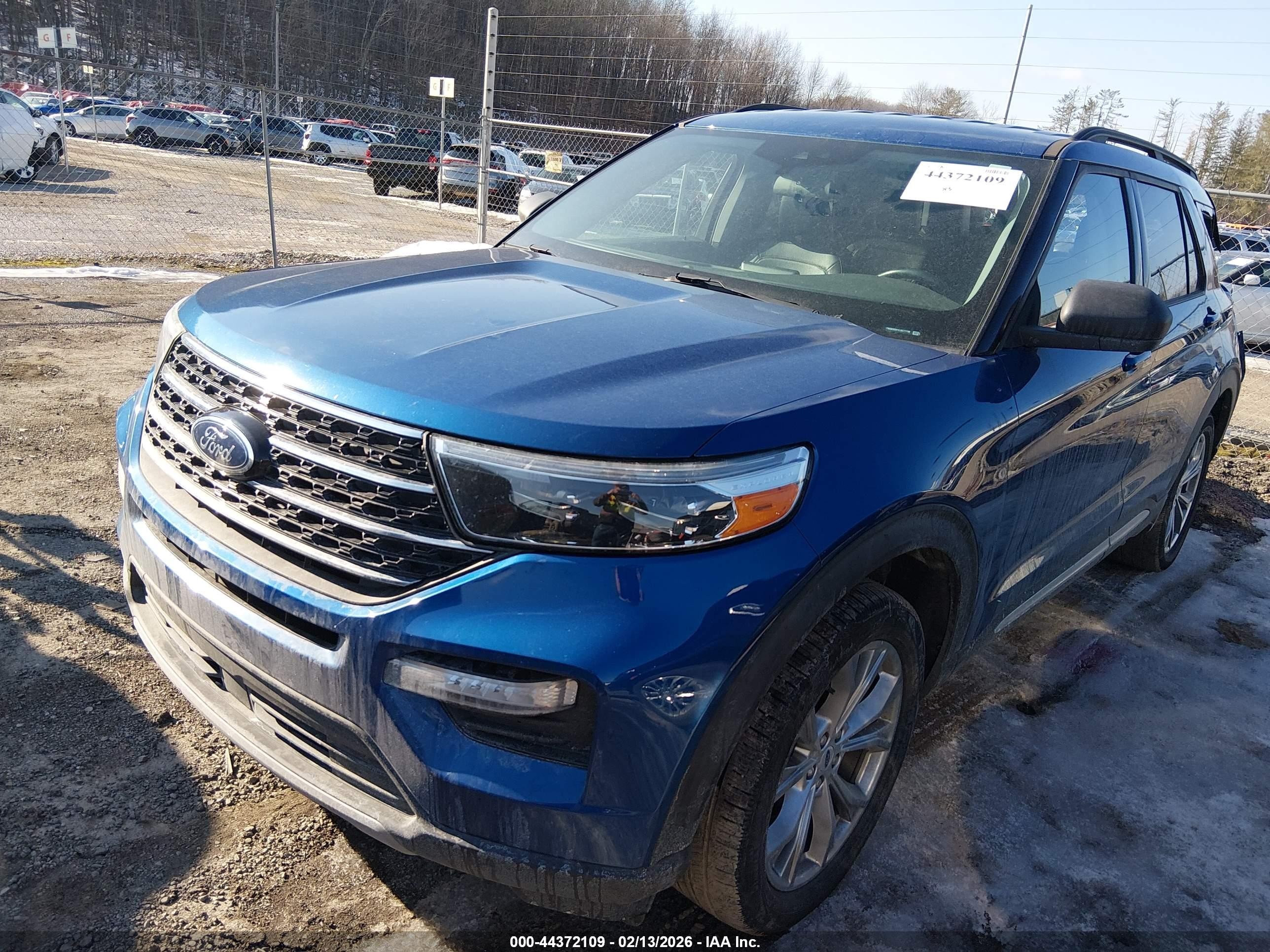 2020 Ford Explorer Xlt Blue vin: 1FMSK8DH1LGC77748
