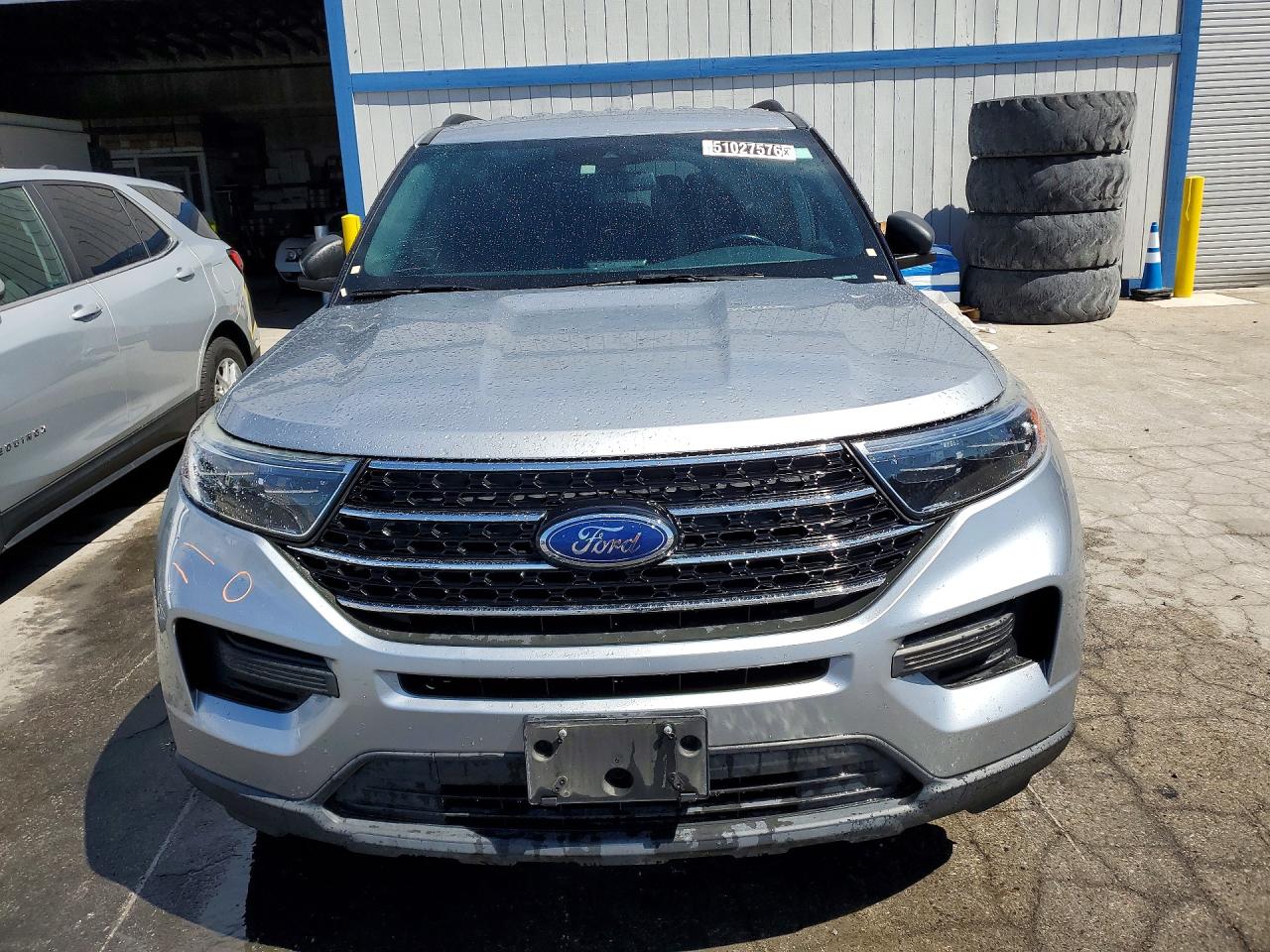 2020 Ford Explorer Xlt Silver vin: 1FMSK8DH2LGA40556