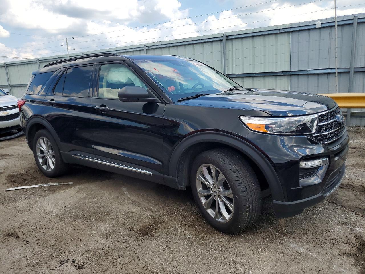 2021 Ford Explorer Xlt Black vin: 1FMSK8DH2MGB78406