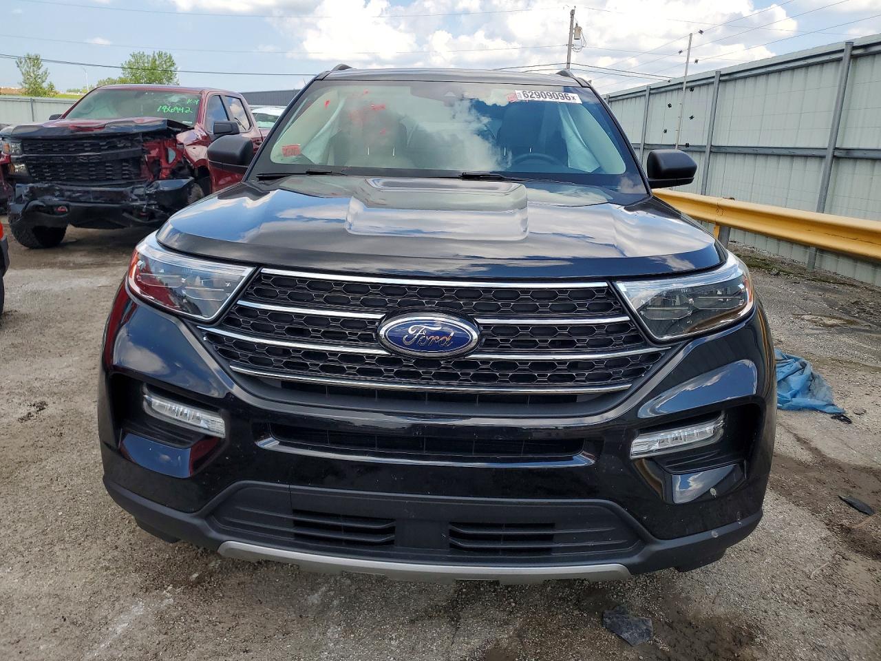 2021 Ford Explorer Xlt Black vin: 1FMSK8DH2MGB78406