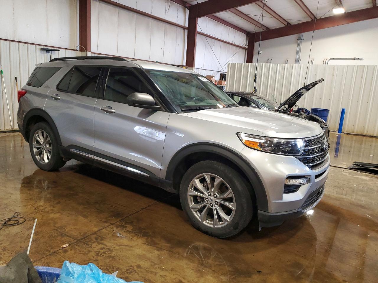 2023 Ford Explorer Xlt Silver vin: 1FMSK8DH2PGB79866