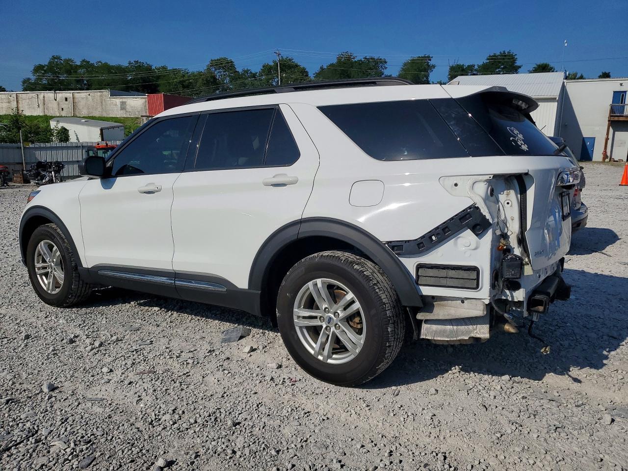 2021 Ford Explorer Xlt White vin: 1FMSK8DH5MGC32216