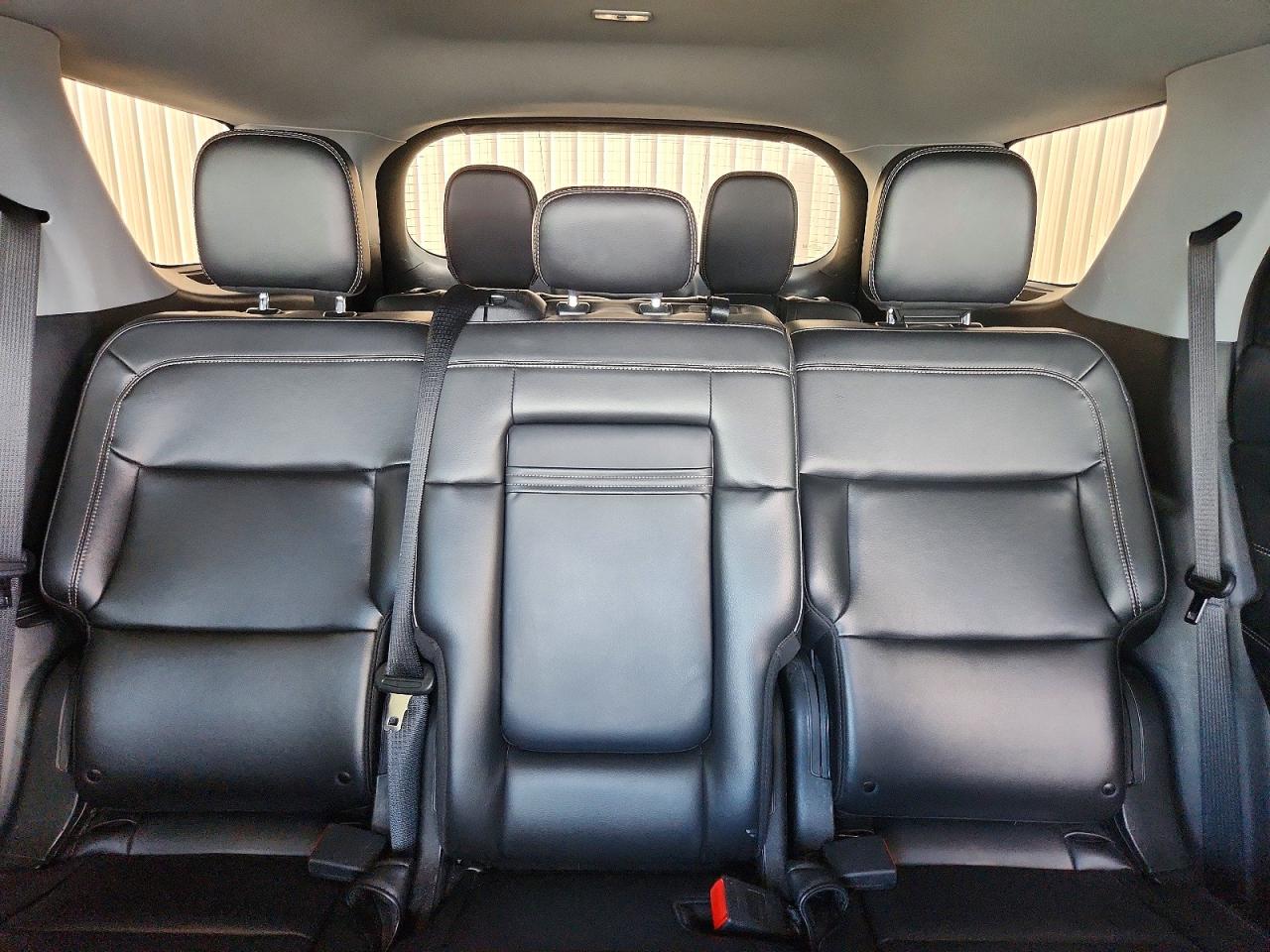 2024 Ford Explorer Xlt Black vin: 1FMSK8DH6RGA05446