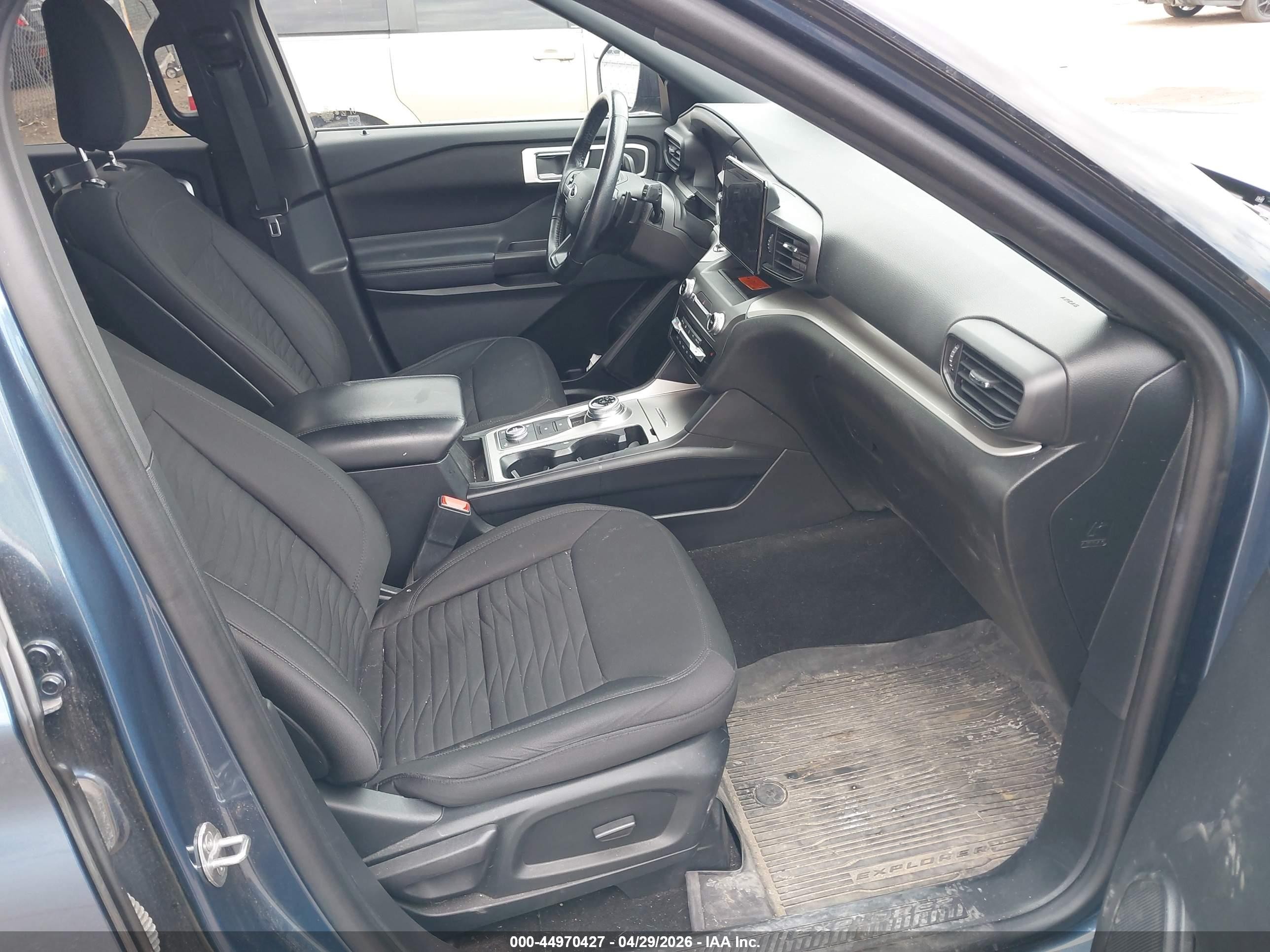 2020 Ford Explorer Xlt Blue vin: 1FMSK8DH7LGA92653