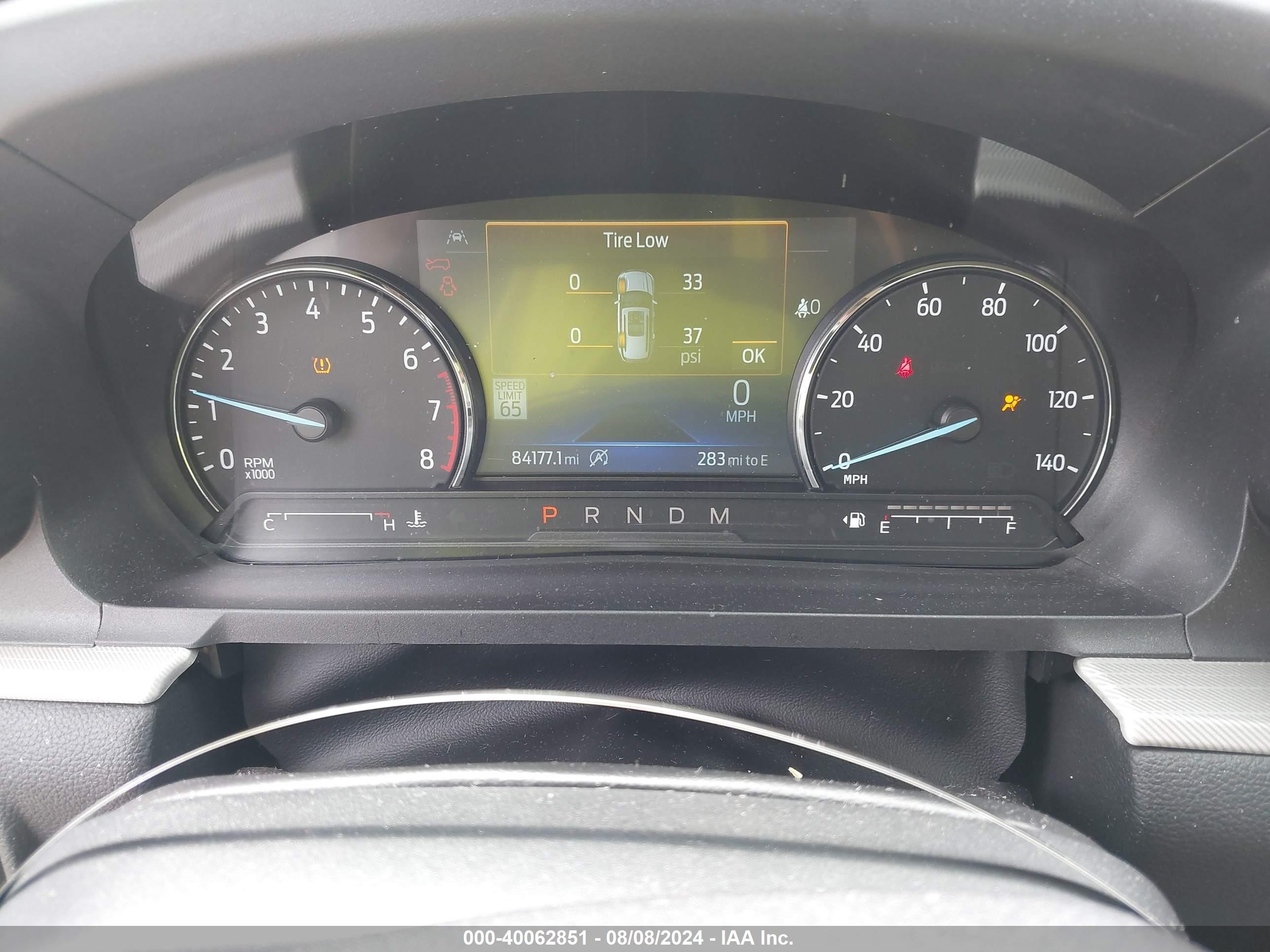 2020 Ford Explorer Xlt White vin: 1FMSK8DH7LGC08028