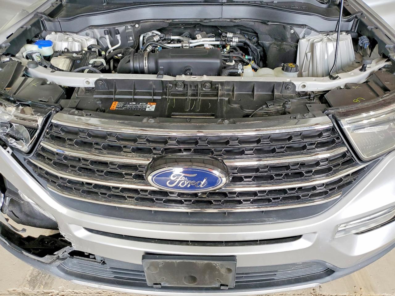 2021 Ford Explorer Xlt Silver vin: 1FMSK8DH7MGC27681
