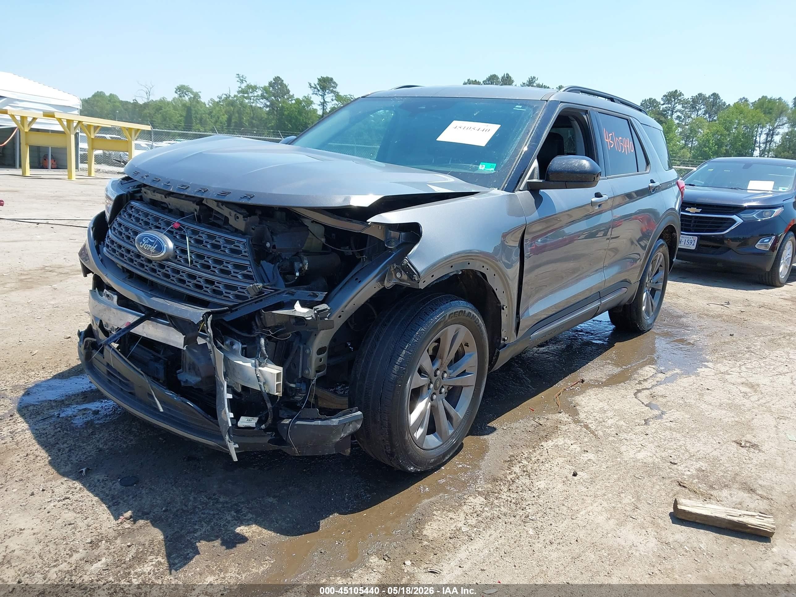 2022 Ford Explorer Xlt Gray vin: 1FMSK8DH7NGC17671