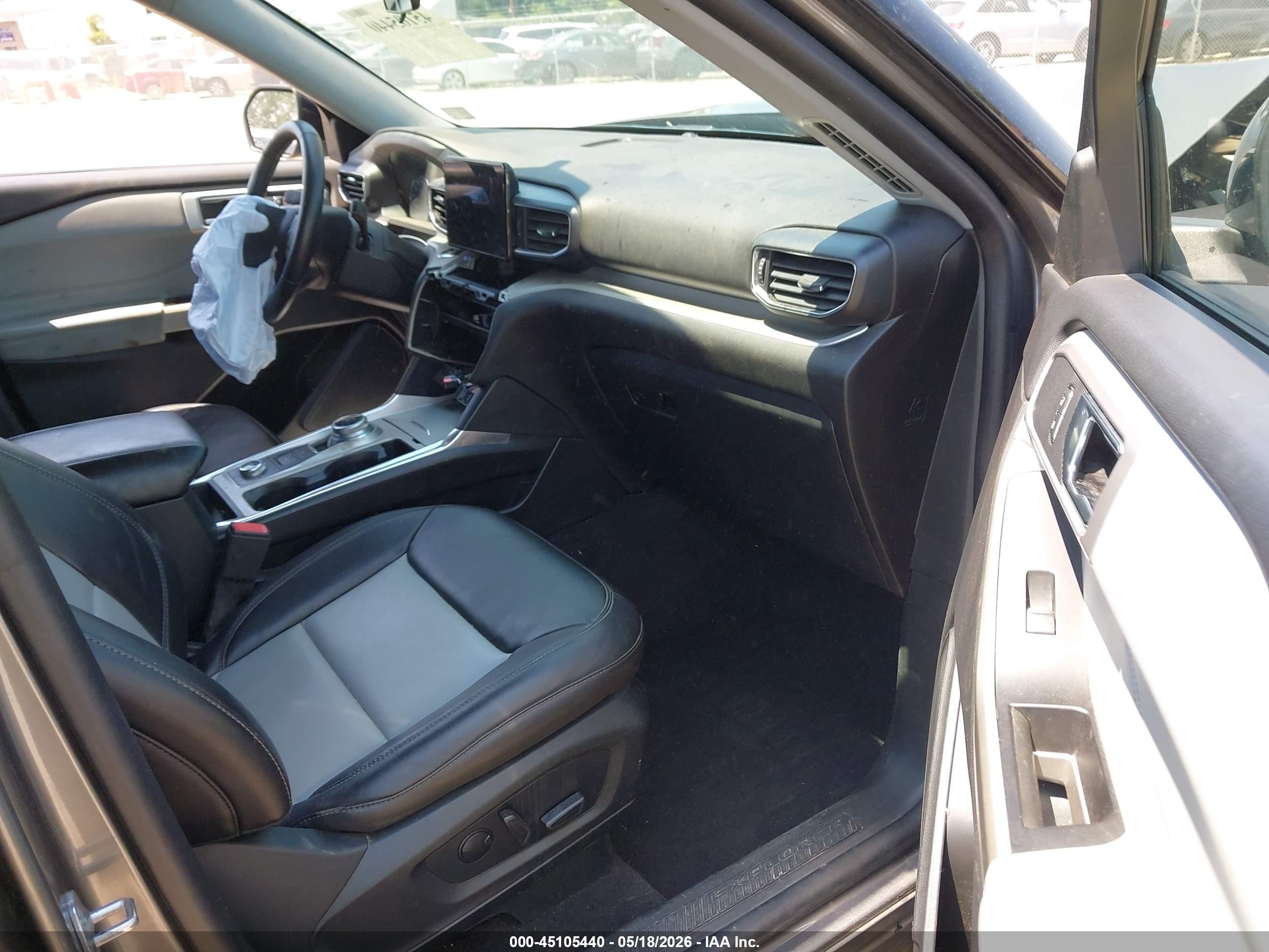 2022 Ford Explorer Xlt Gray vin: 1FMSK8DH7NGC17671