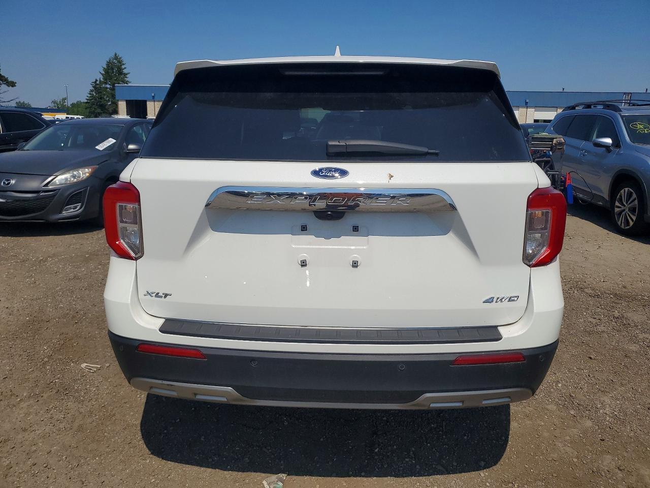 2023 Ford Explorer Xlt White vin: 1FMSK8DH7PGB97263