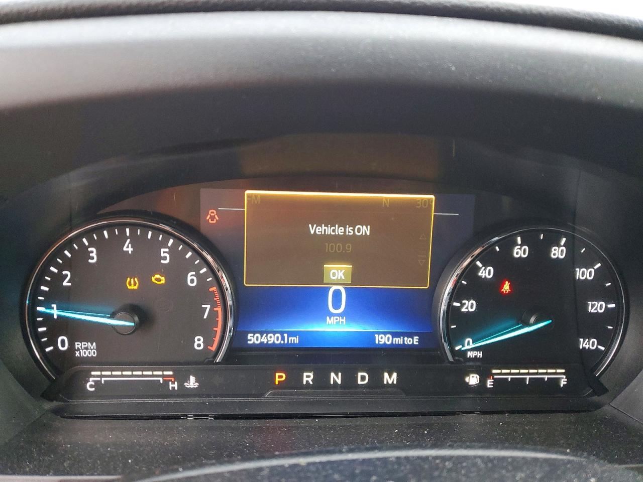 2020 Ford Explorer Xlt Silver vin: 1FMSK8DH9LGD00659