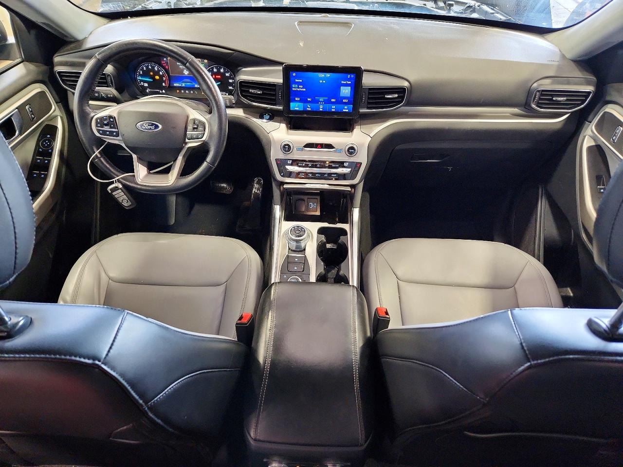 2021 Ford Explorer Xlt Black vin: 1FMSK8DH9MGA66962
