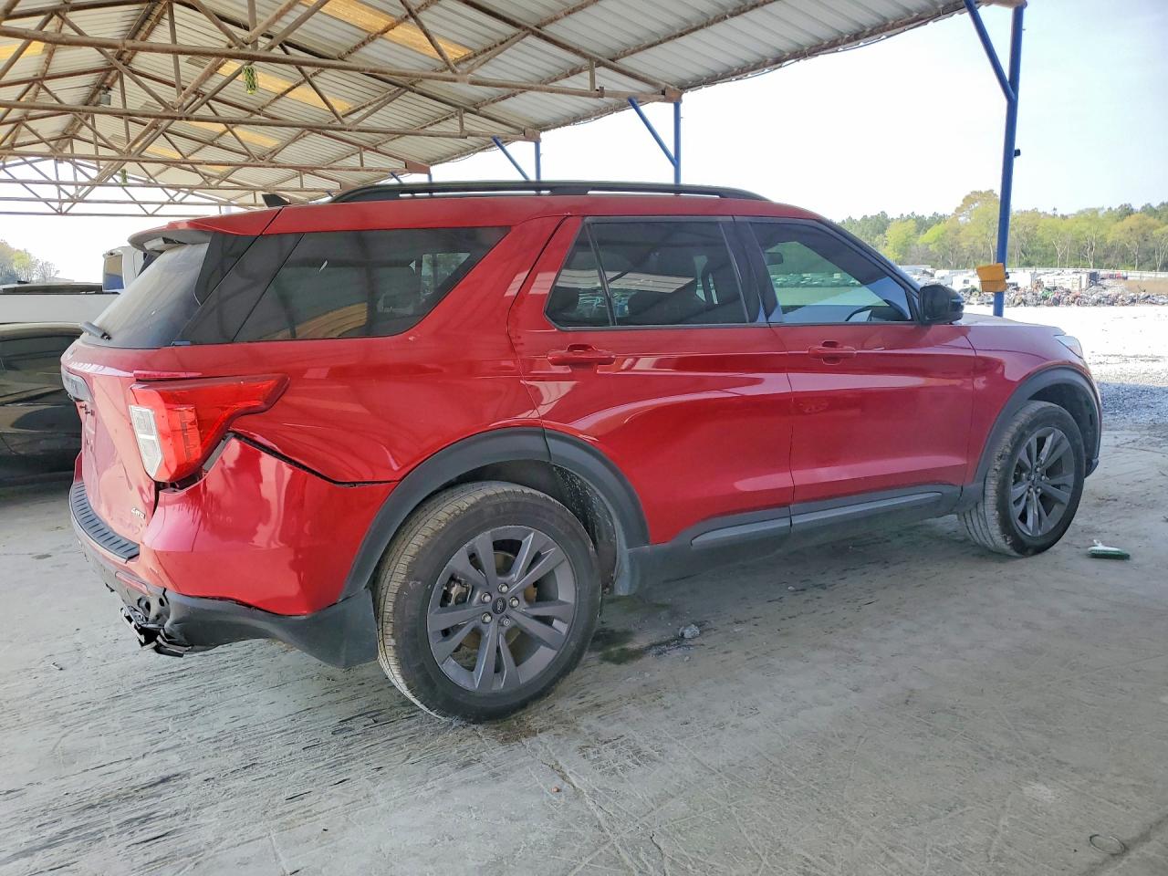 2022 Ford Explorer Red vin: 1FMSK8DH9NGC17722