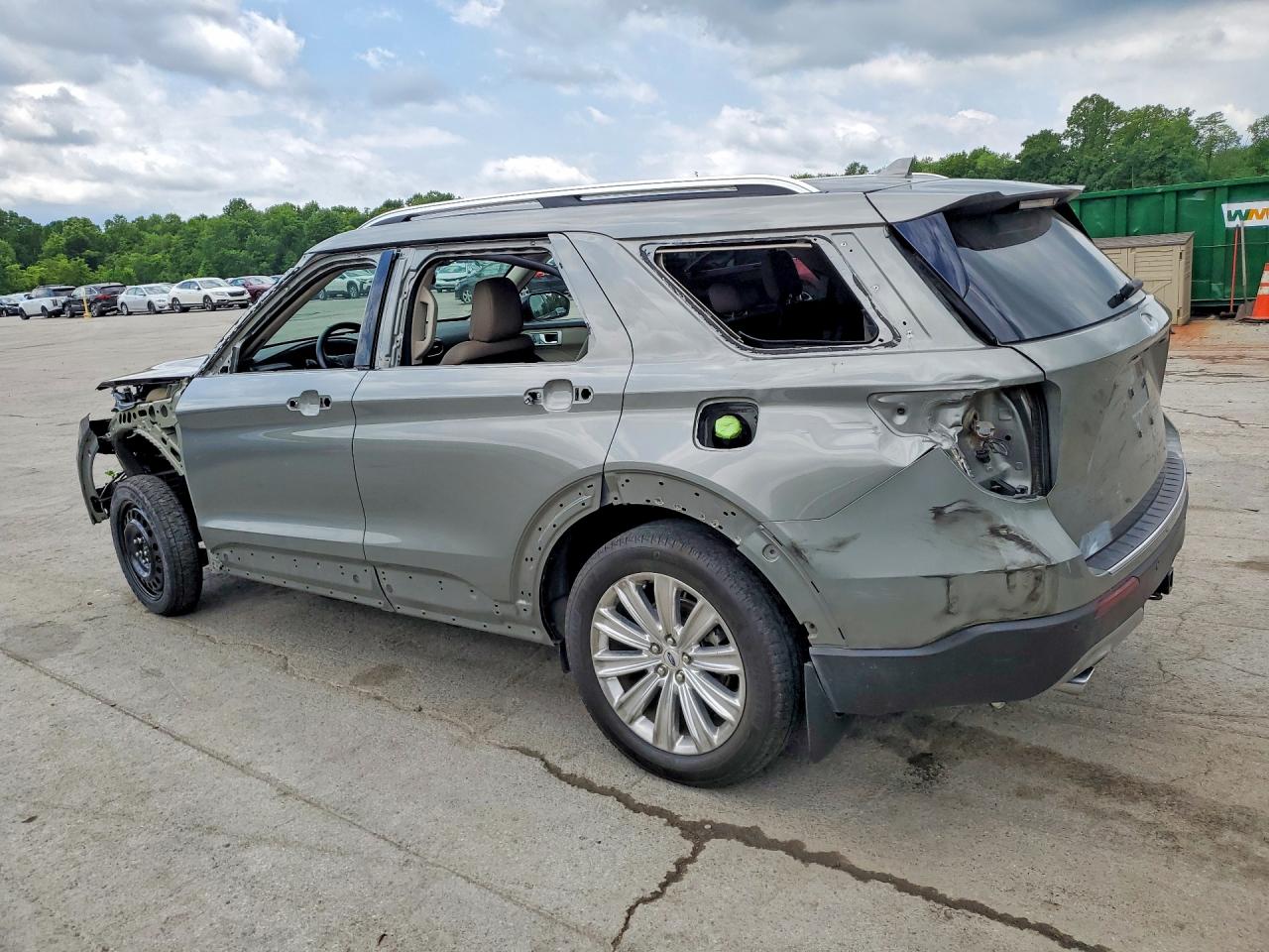 2020 Ford Explorer Limited Green vin: 1FMSK8FH2LGC21752