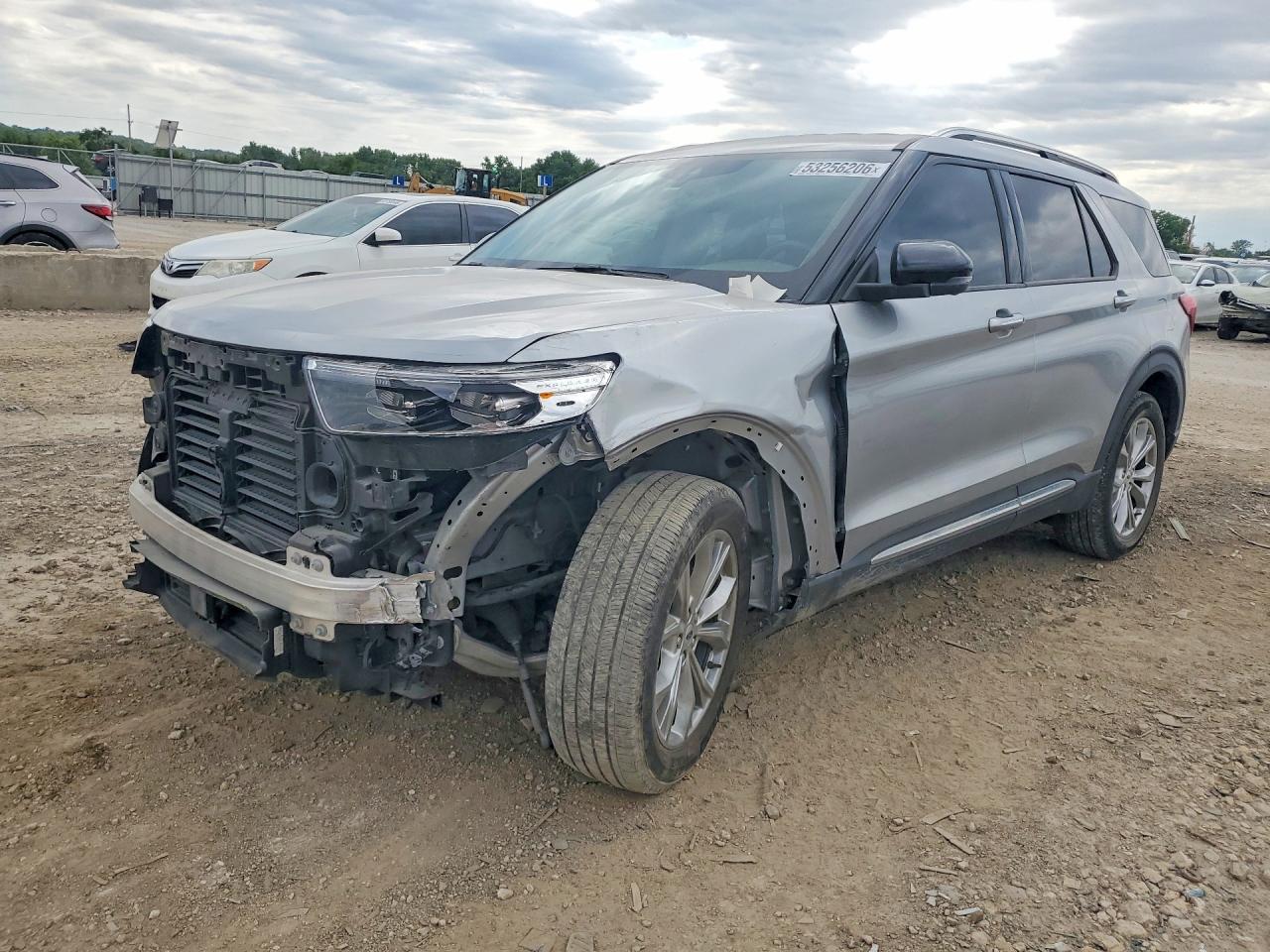 2021 Ford Explorer Limited Silver vin: 1FMSK8FH2MGA16742
