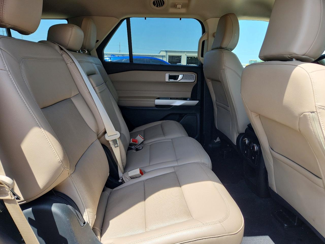2021 Ford Explorer Limited White vin: 1FMSK8FH9MGA79448