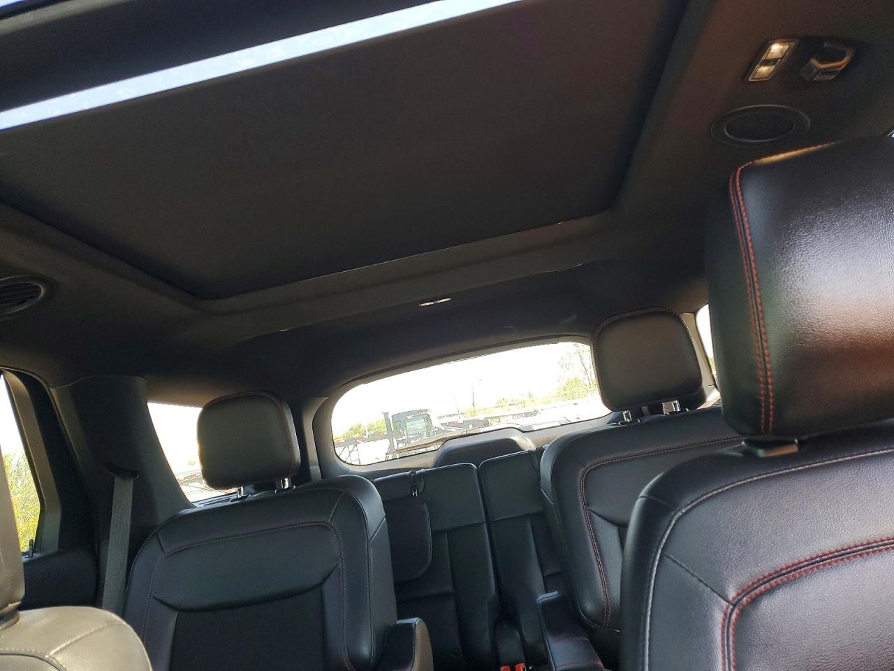 2022 Ford Explorer St-line White vin: 1FMSK8KH1NGA18778