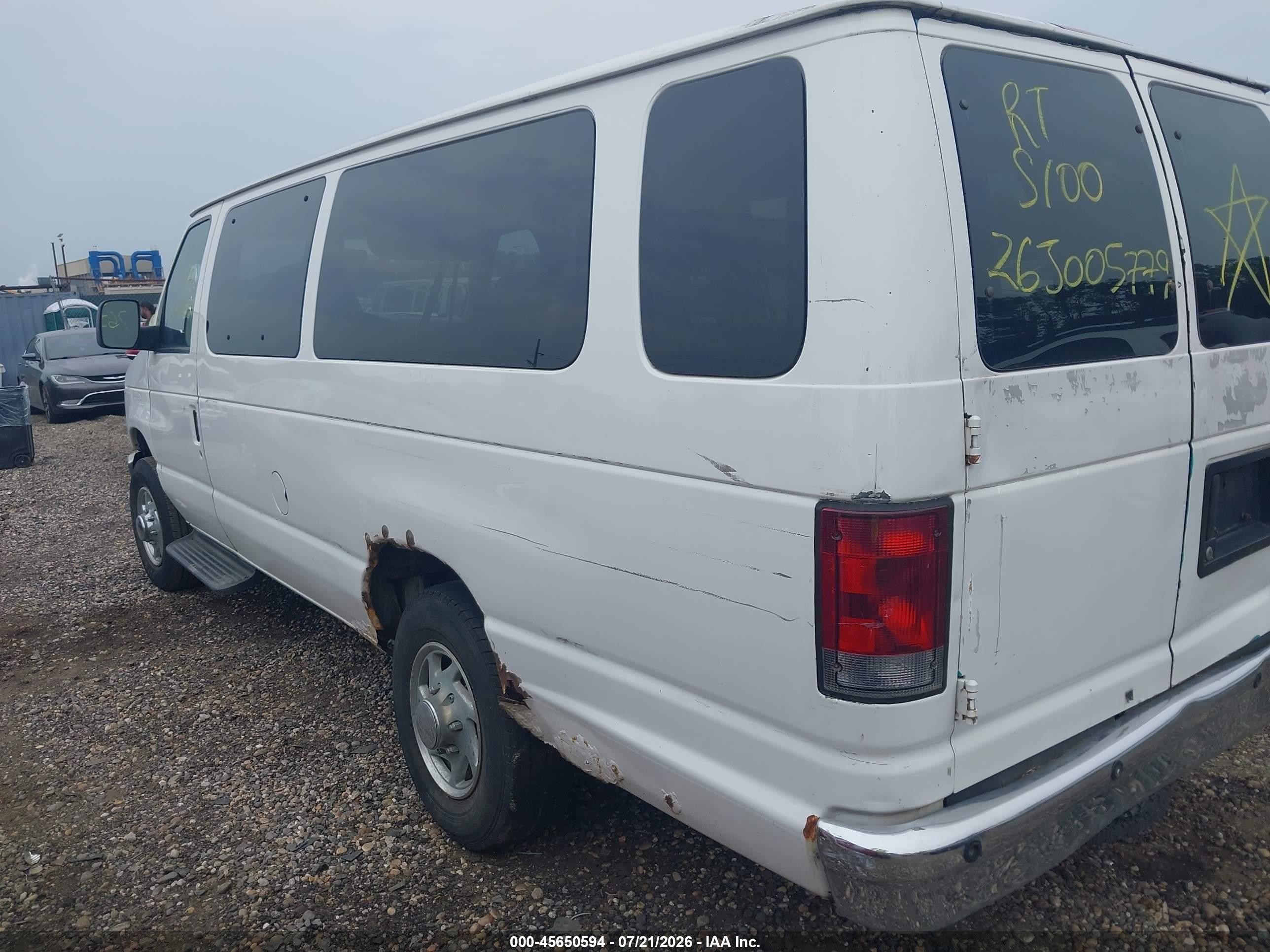 2008 Ford E-350 Super Duty Xl/xlt Белый vin: 1FMSS31L58DA49739