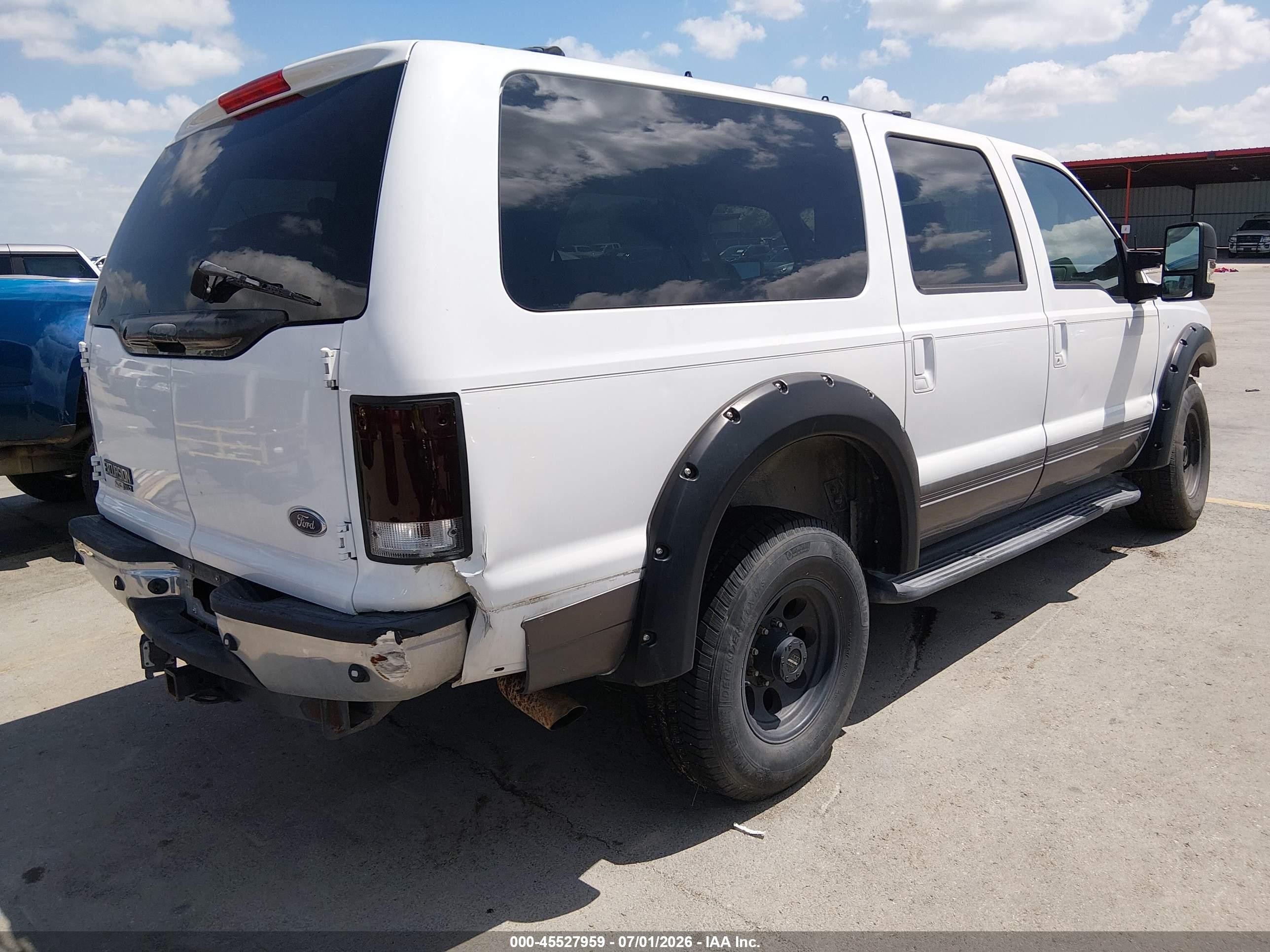 2002 Ford Excursion Xlt White vin: 1FMSU41F42EB66093
