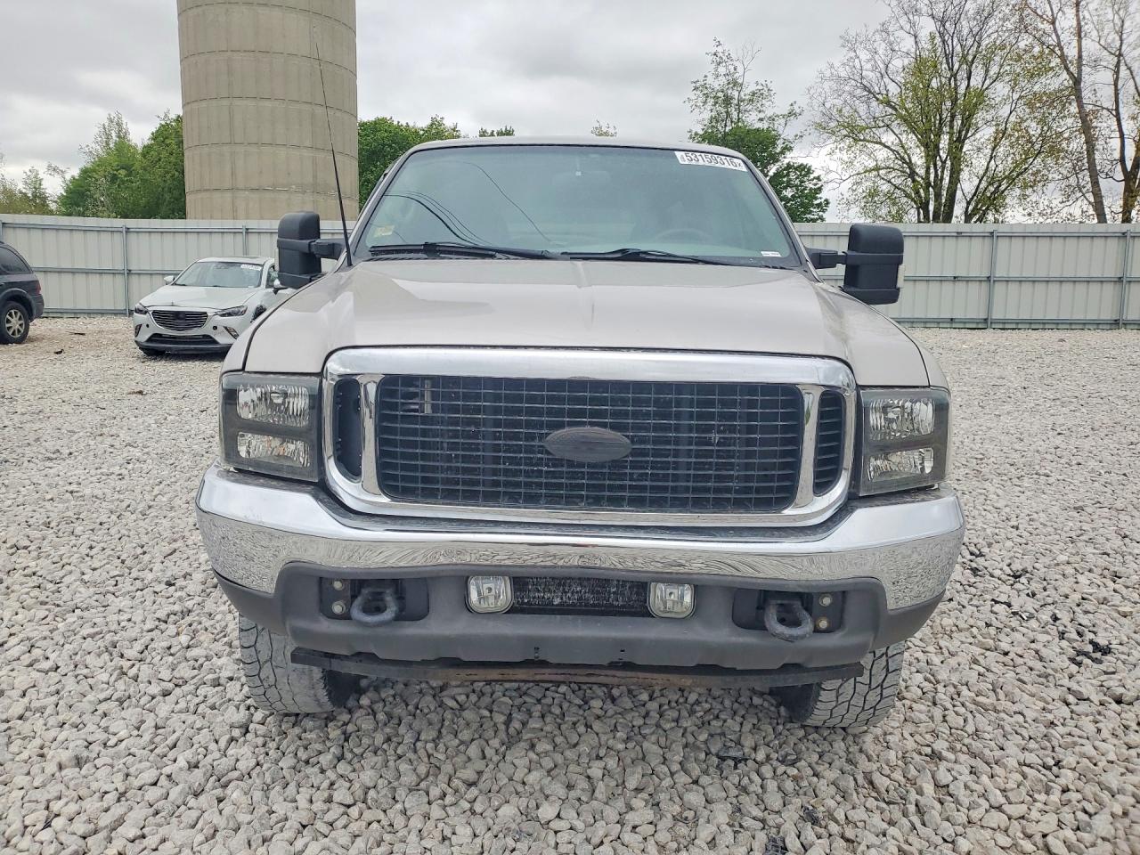 2002 Ford Excursion Xlt Серебряный vin: 1FMSU41F72EA51732