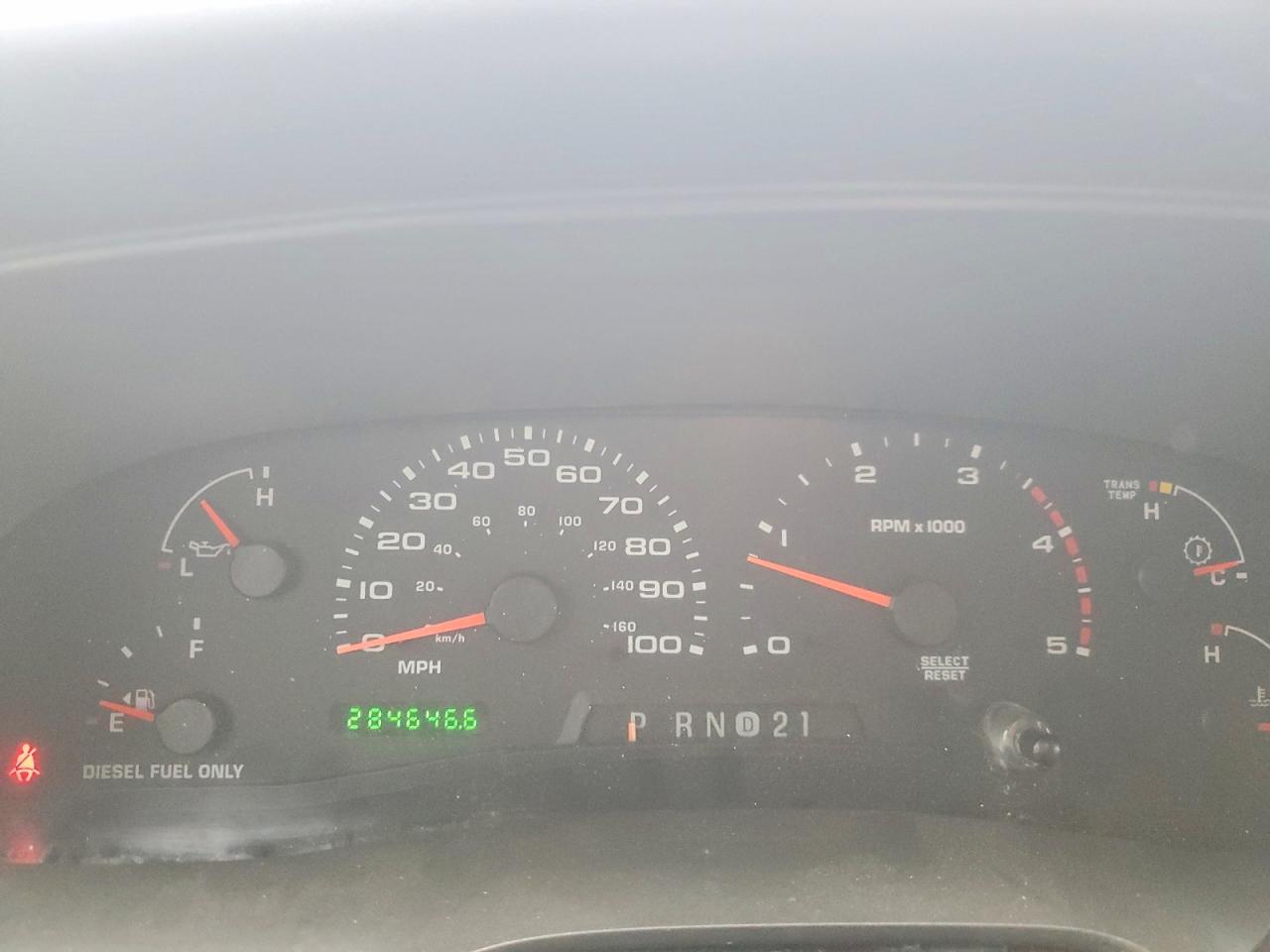 2002 Ford Excursion Xlt Серебряный vin: 1FMSU41F72EA51732