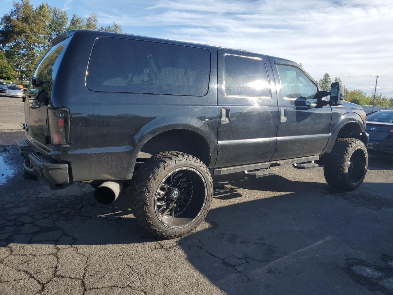 2004 Ford Excursion Xlt Black vin: 1FMSU41P84EC84434