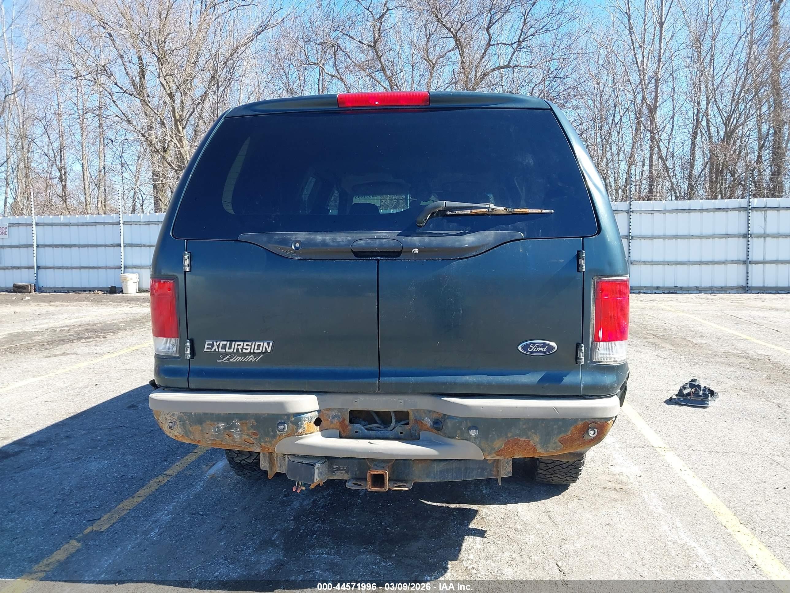 2002 Ford Excursion Limited Green vin: 1FMSU43F32EC14261