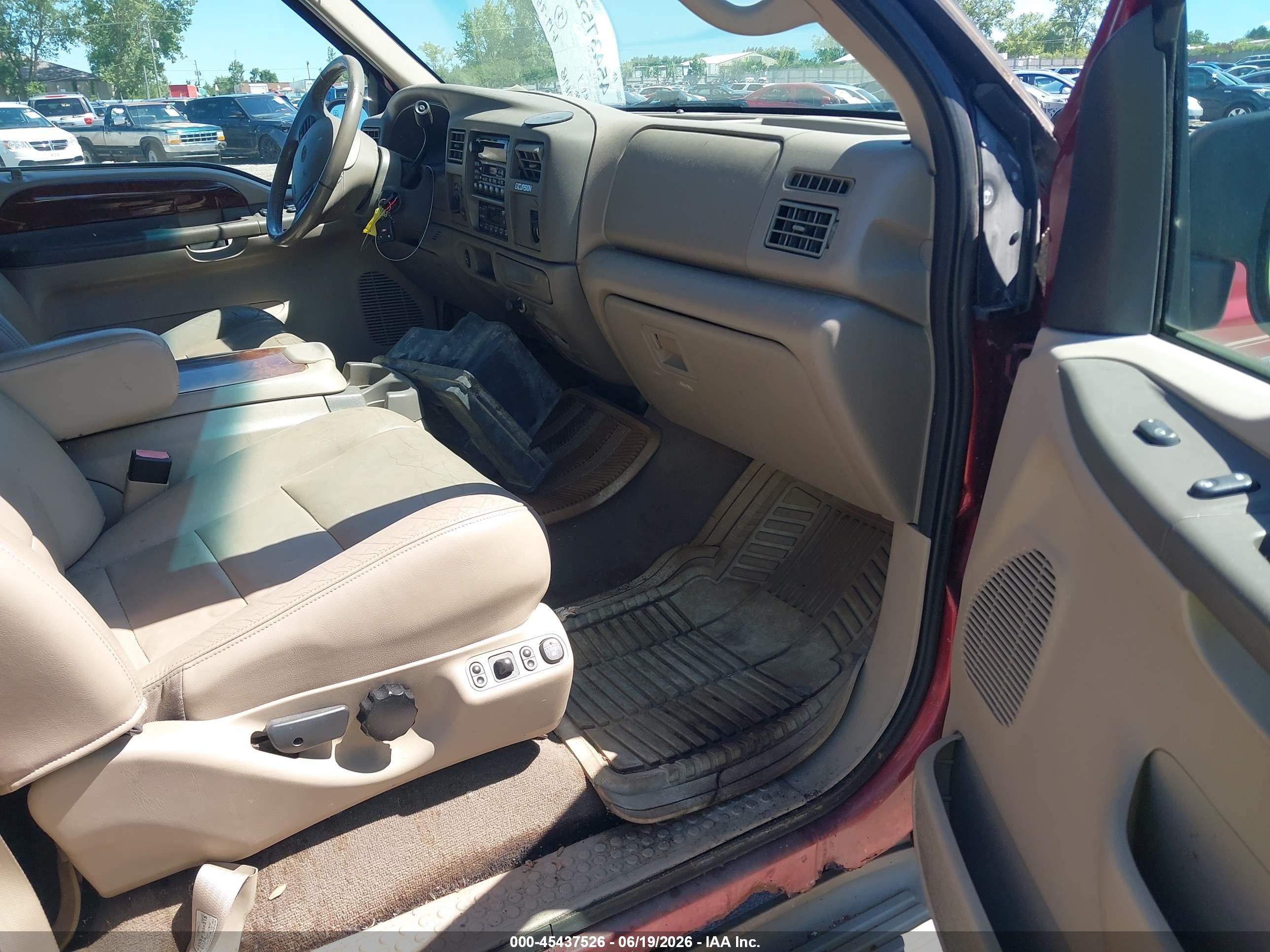 2002 Ford Excursion Limited Бордовый vin: 1FMSU43F52EB65838