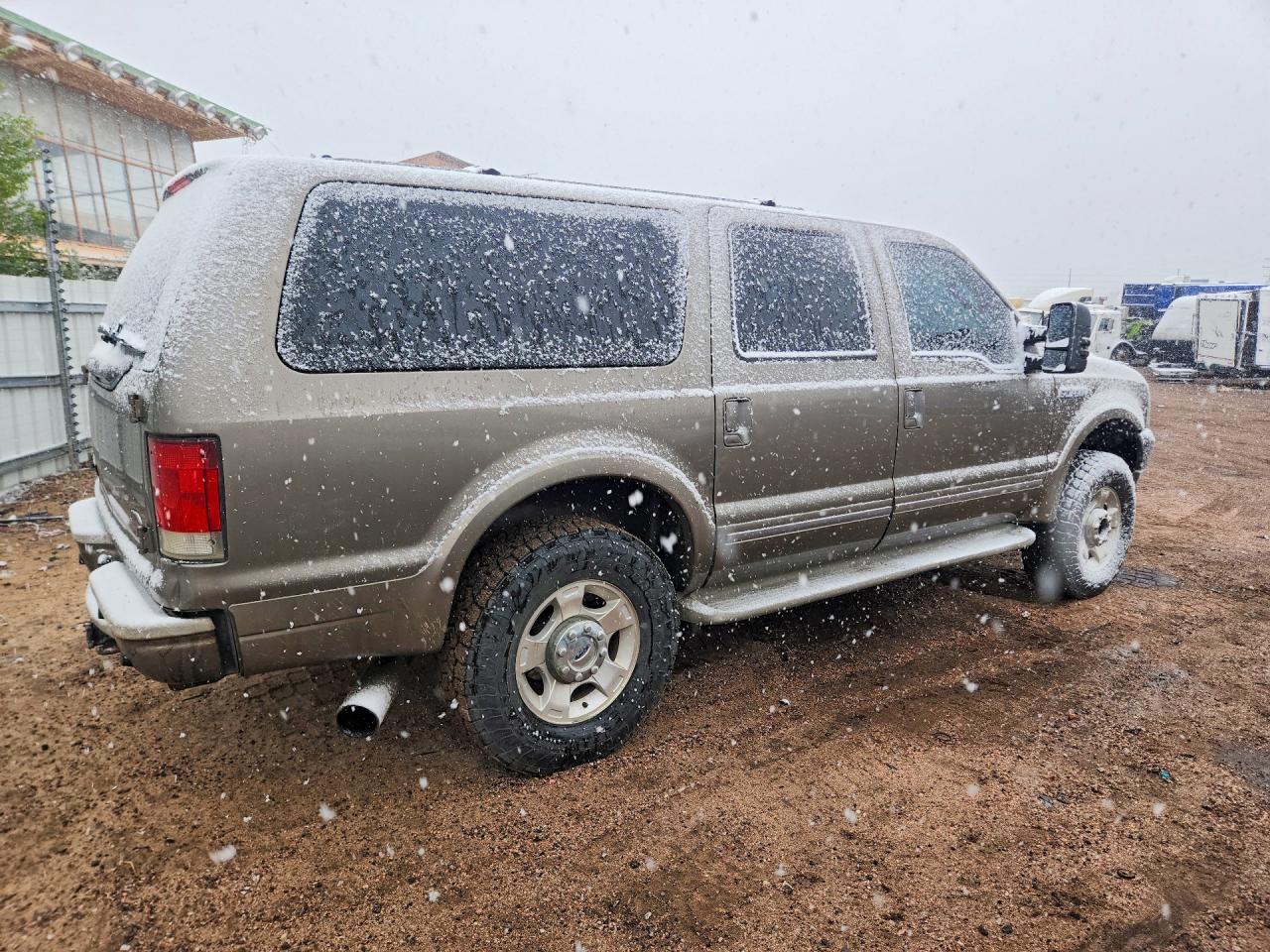 2004 Ford Excursion Limited Brown vin: 1FMSU43P84EC28152