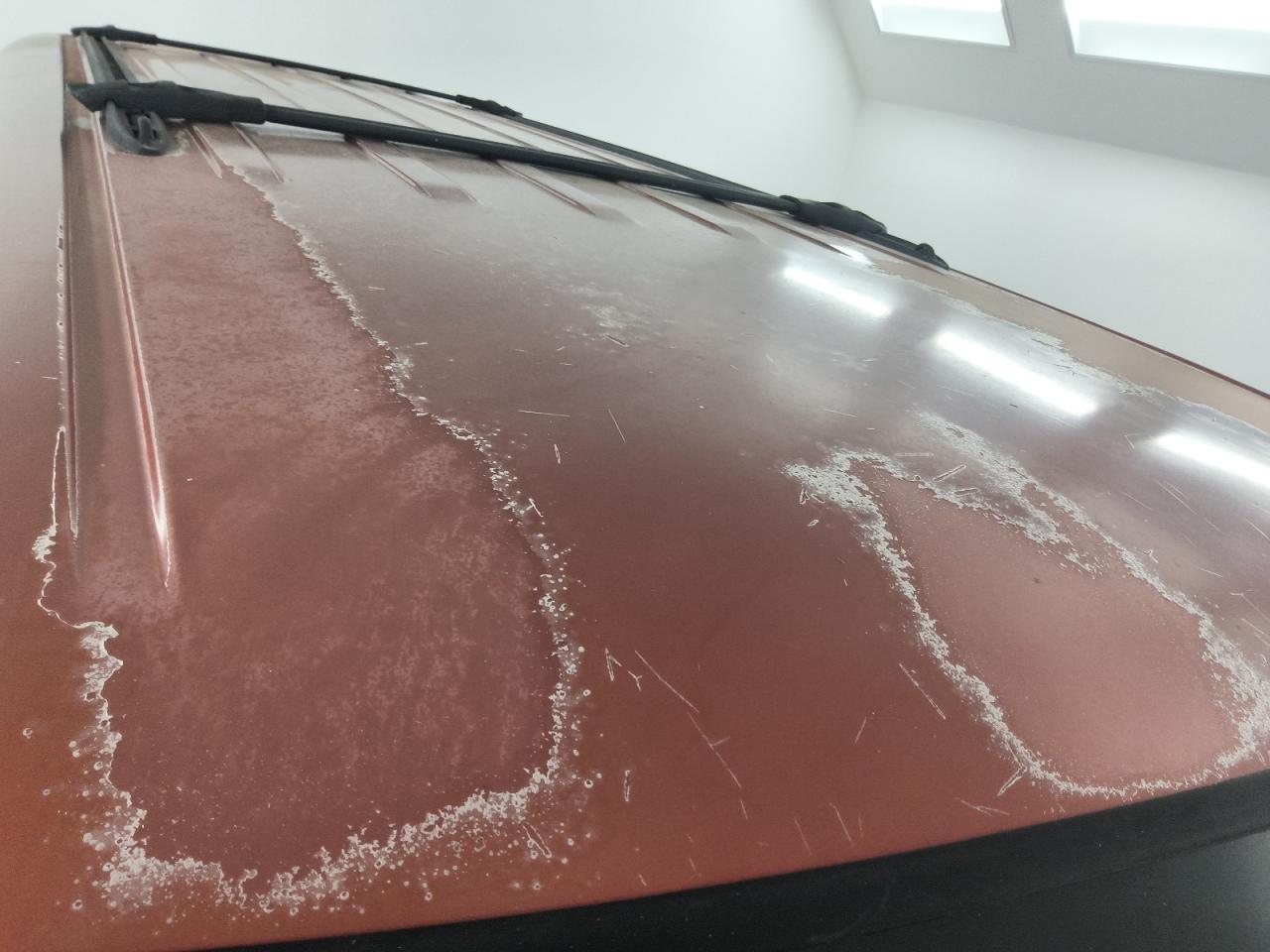 2003 Ford Excursion Eddie Bauer Brown vin: 1FMSU45P93EC17687 Damage: Roof, Peeling, > 12 Inches