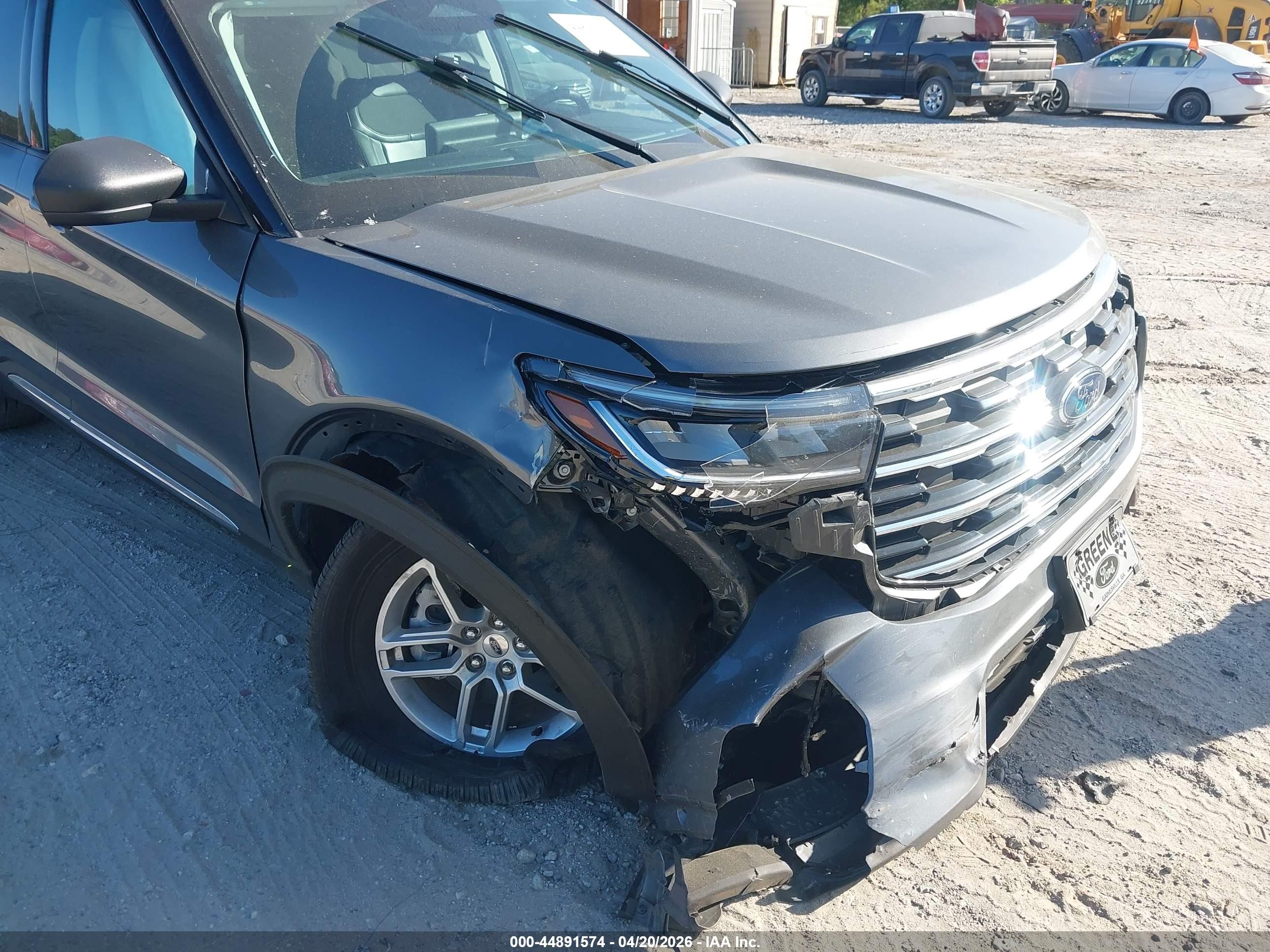 2025 Ford Explorer Active Серый vin: 1FMUK7DH2SGA19319