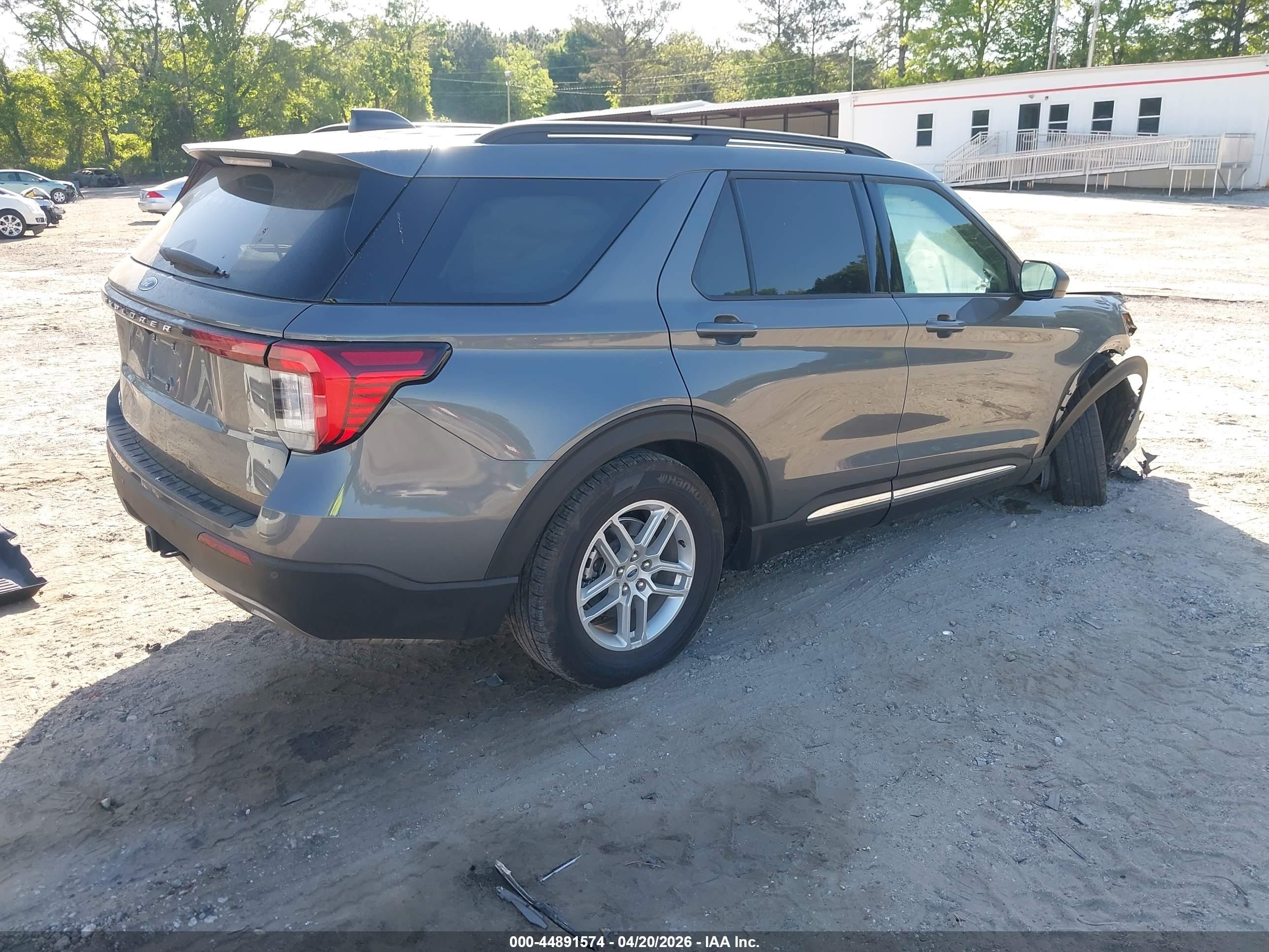 2025 Ford Explorer Active Серый vin: 1FMUK7DH2SGA19319