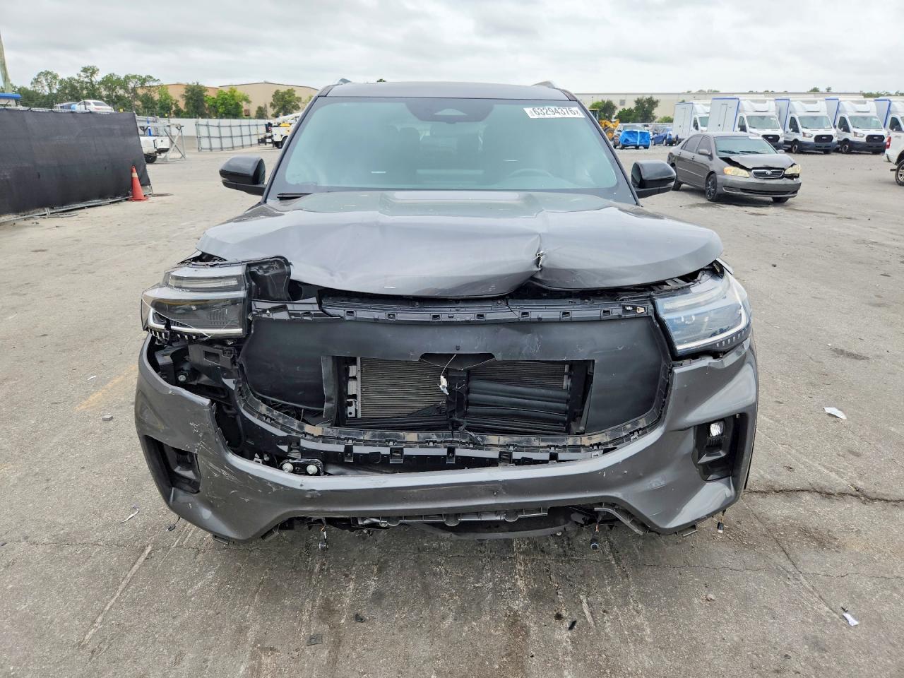 2025 Ford Explorer Platinum Gray vin: 1FMUK7HH8SGA26317