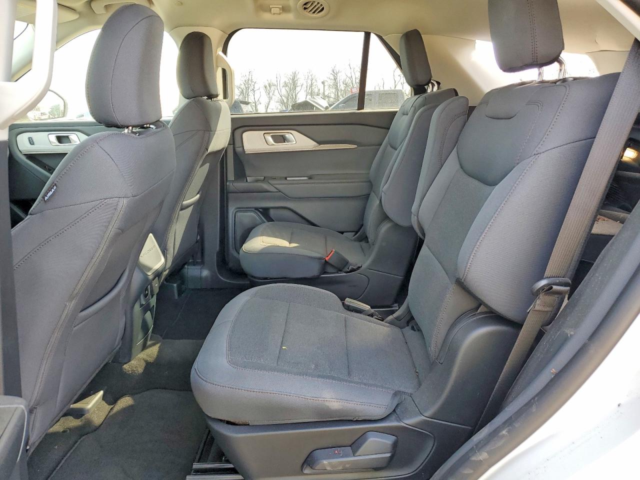 2026 Ford Explorer Active Белый vin: 1FMUK8DH7TGA66529