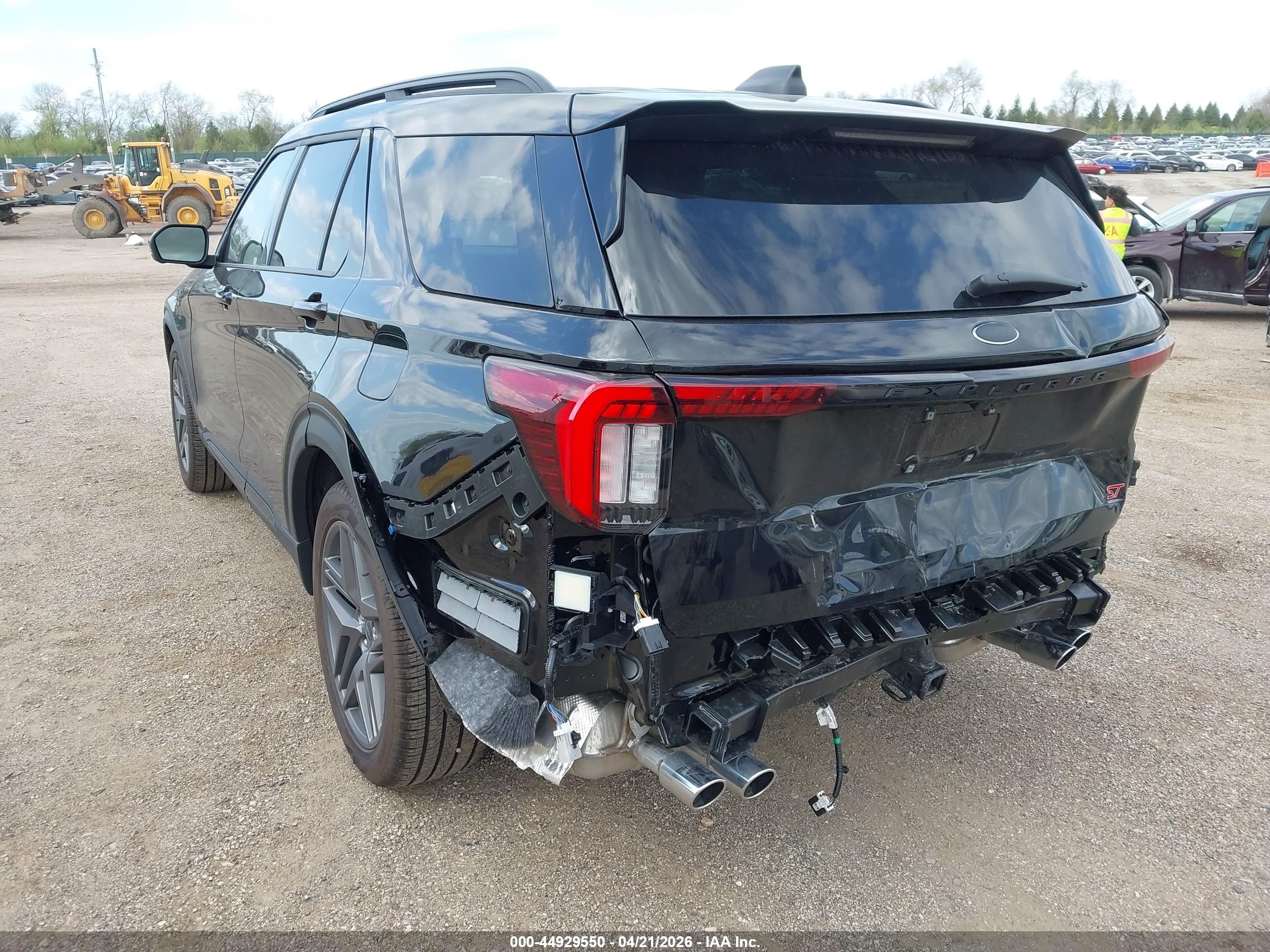 2026 Ford Explorer St Black vin: 1FMWK8GC7TGB11722