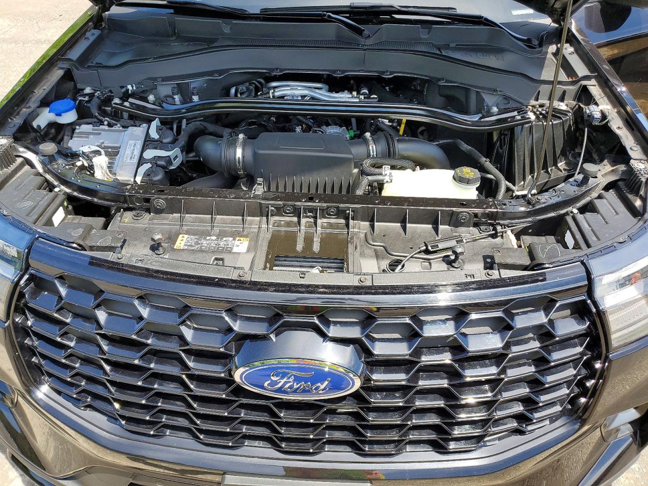 2025 Ford Explorer St Black vin: 1FMWK8GC8SGC18406