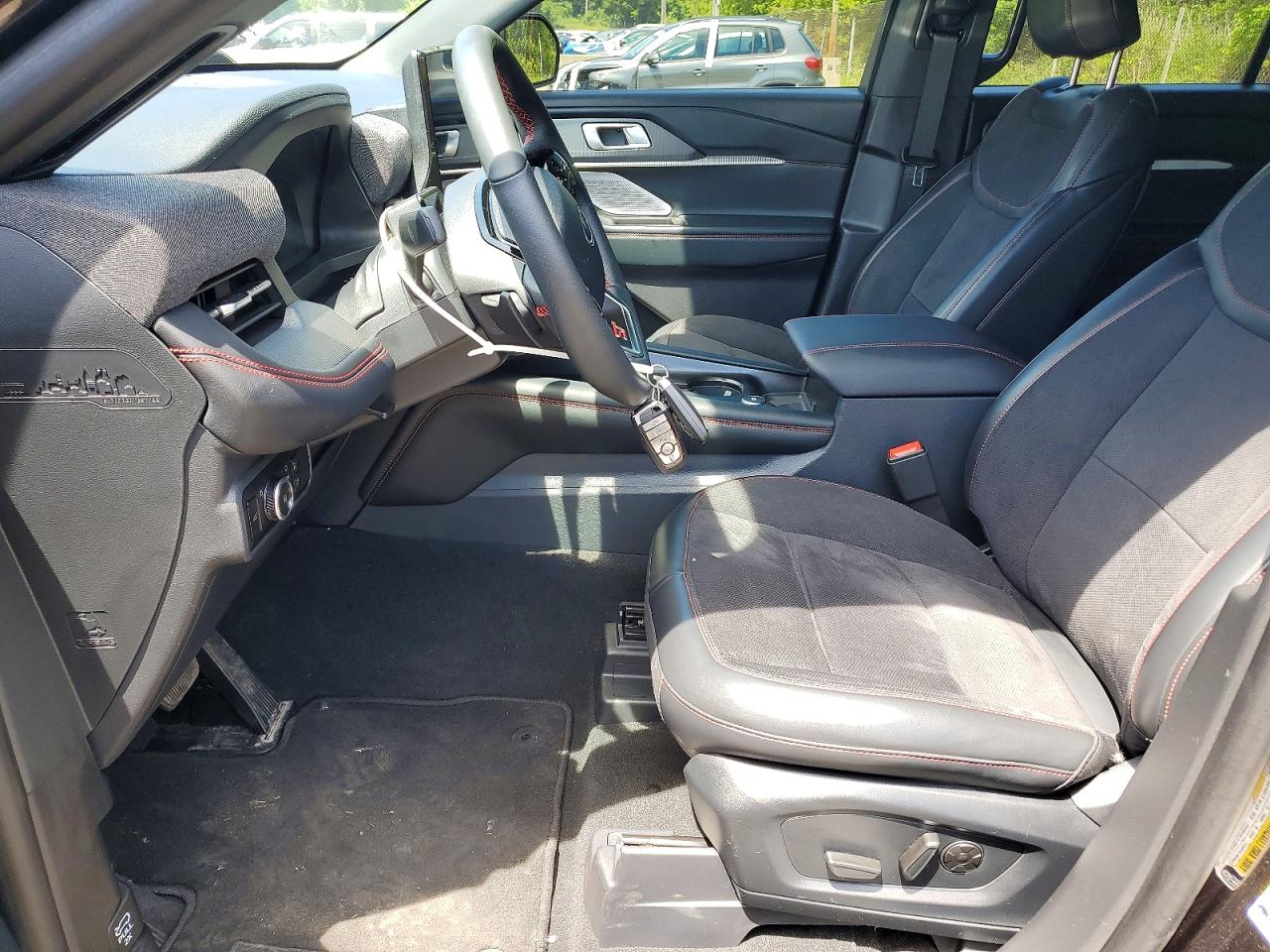 2025 Ford Explorer St Black vin: 1FMWK8GC8SGC18406