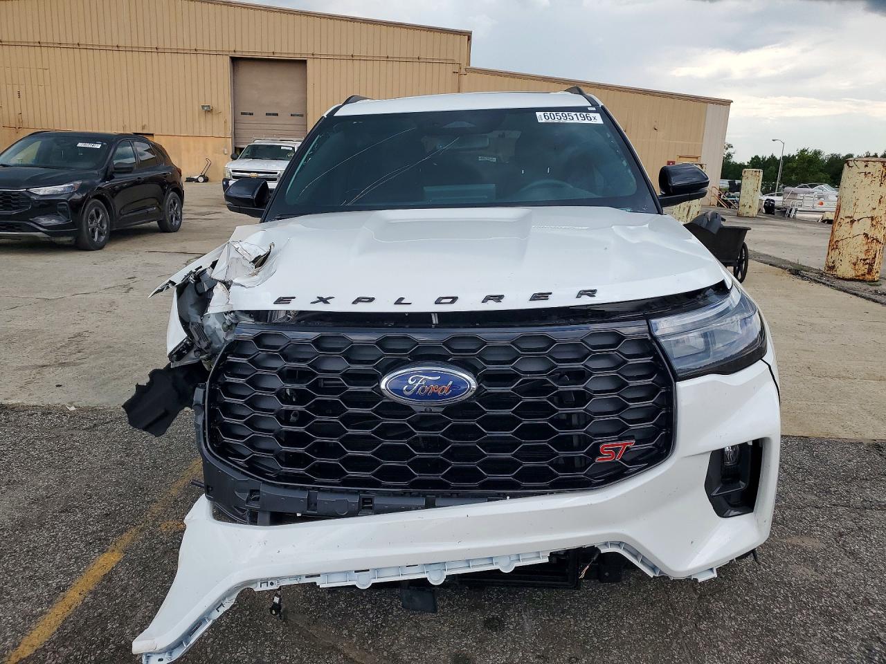 2026 Ford Explorer St White vin: 1FMWK8GC8TGA07482