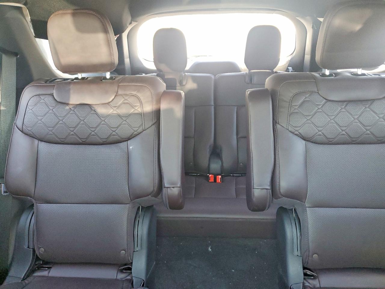 2025 Ford Explorer Platinum Black vin: 1FMWK8HC9SGB74267