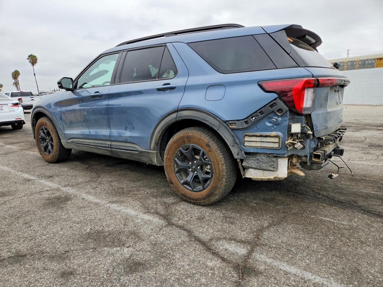 2026 Ford Explorer Tremor Gray vin: 1FMWK8JC5TGA78003