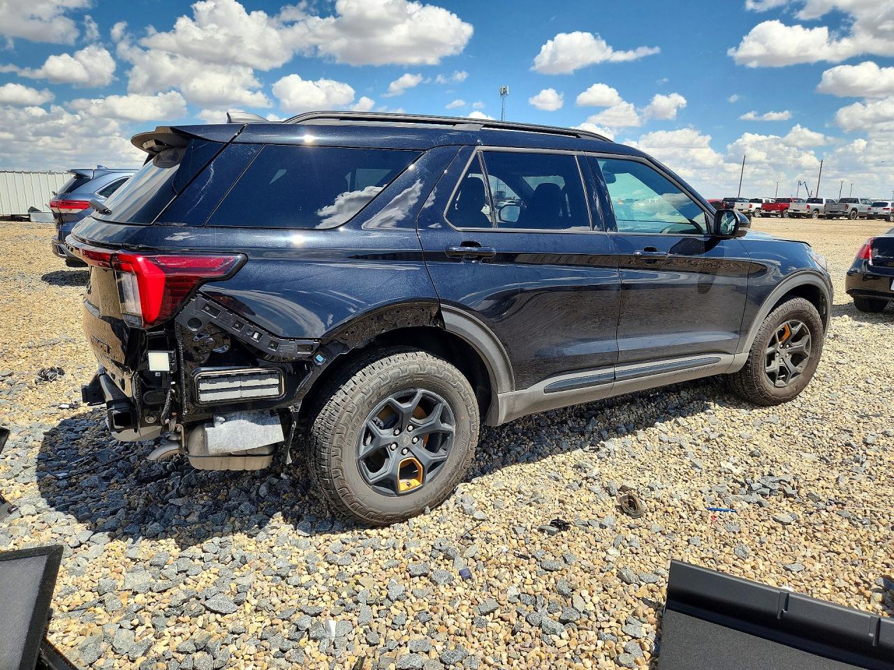 2026 Ford Explorer Tremor Black vin: 1FMWK8JC9TGA11372