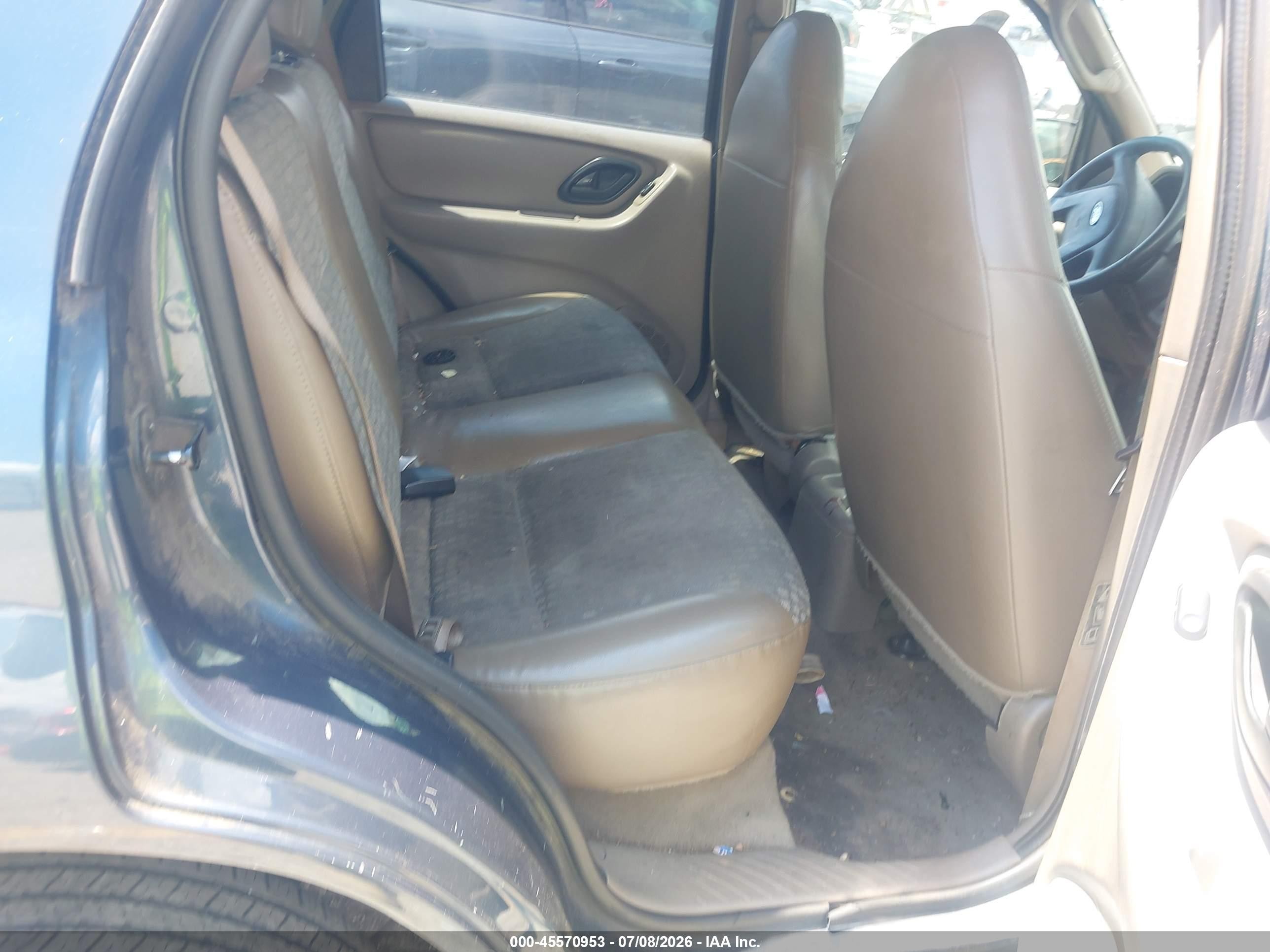 2001 Ford Escape Xls Синий vin: 1FMYU01101KA80934