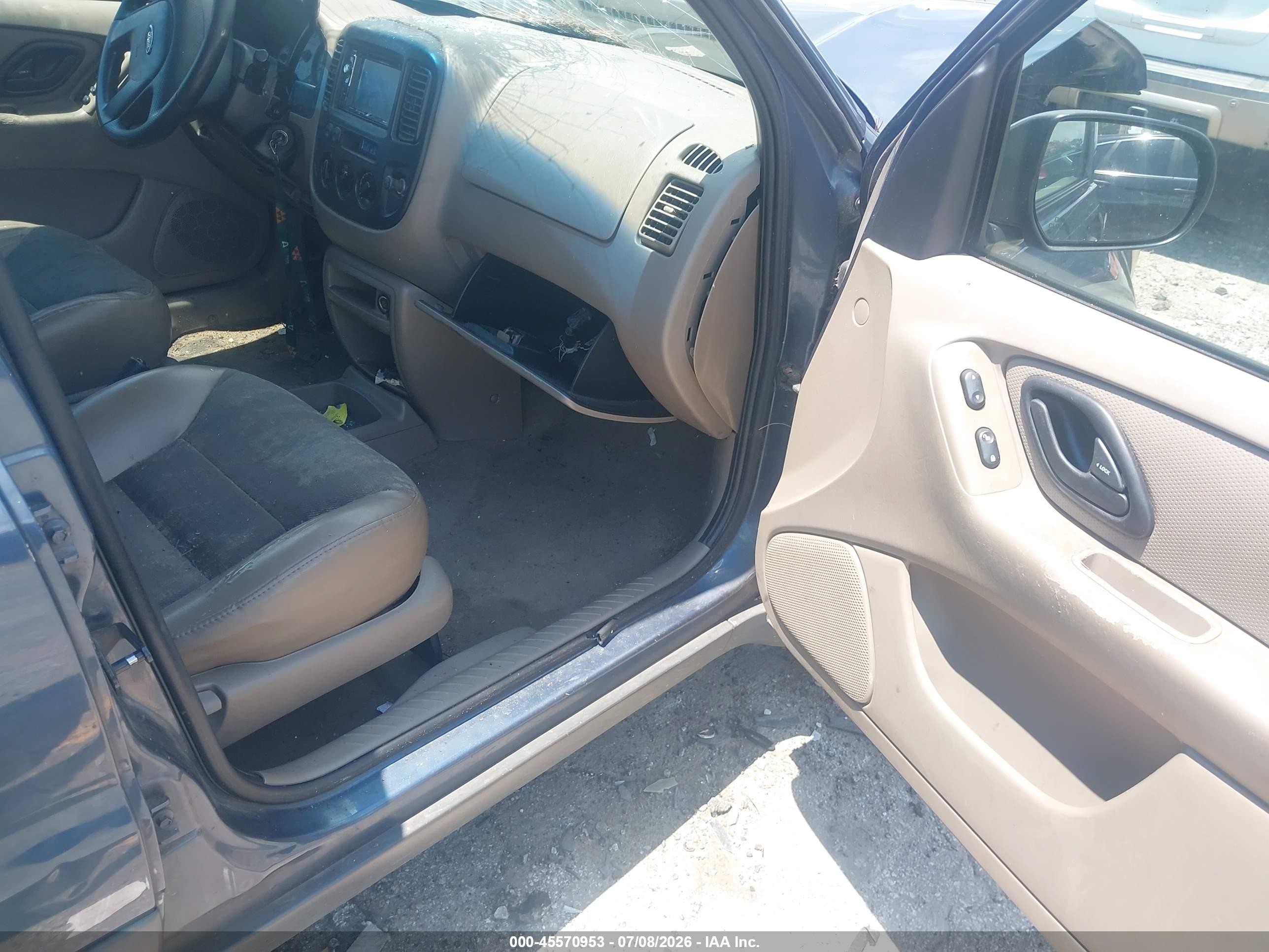 2001 Ford Escape Xls Синий vin: 1FMYU01101KA80934